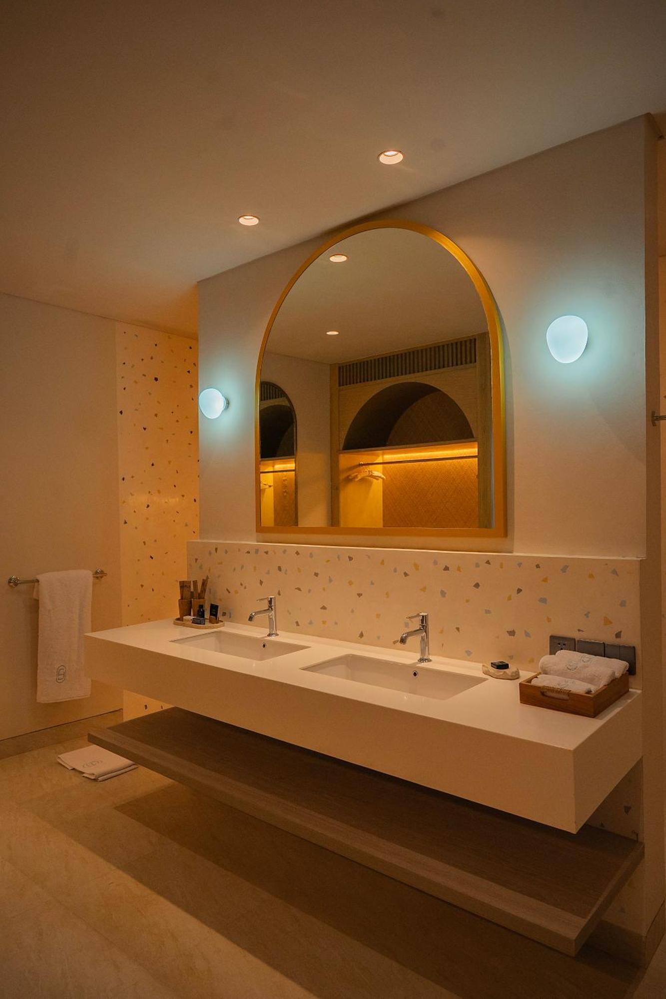 Hotel Poco Poco By Aayan 5*