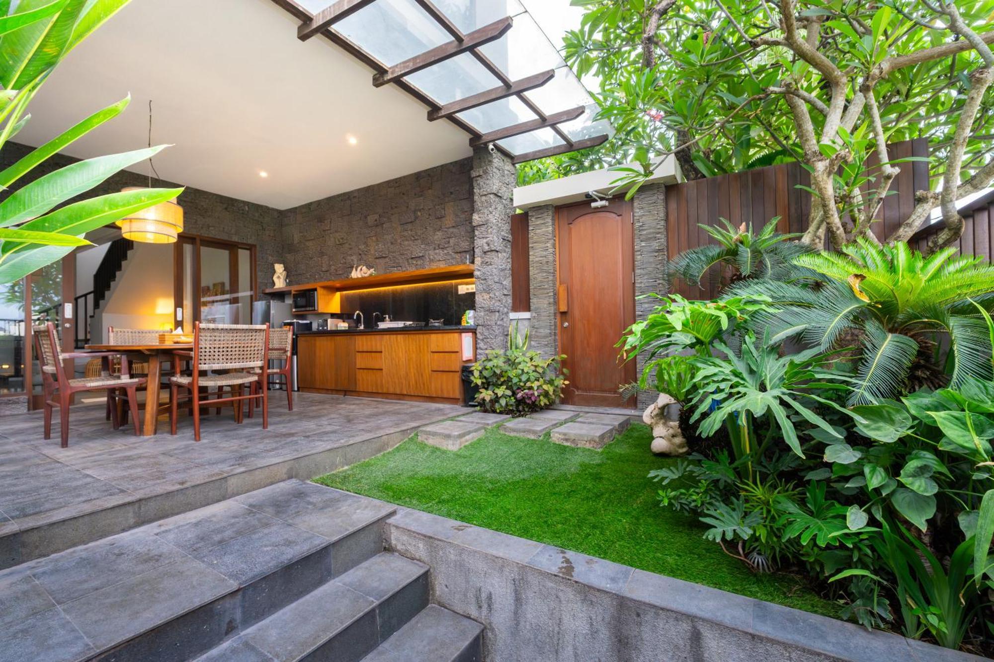 Angan-angan Villa Canggu (Bali)