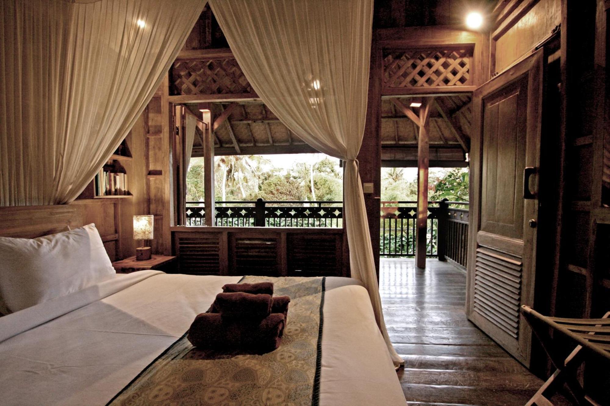 Artist Eco In Bali Villa