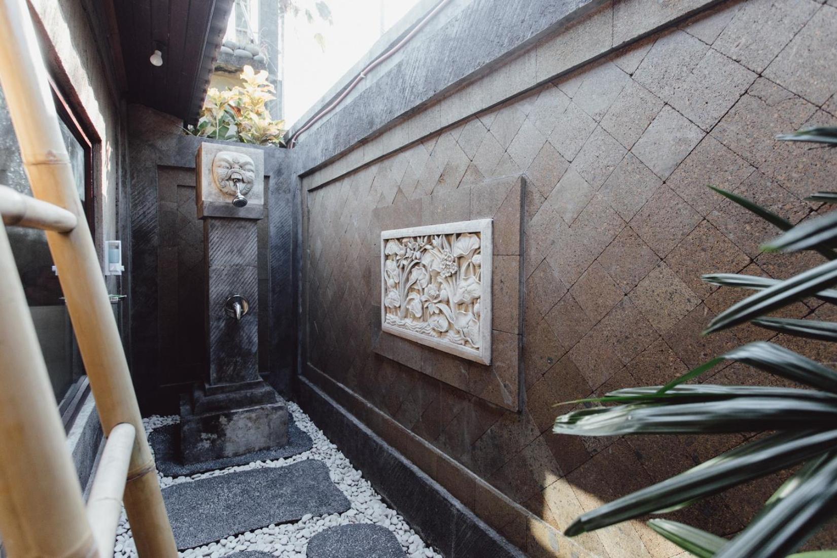 Bed & Breakfast Kishi-kishi Artvilla Blahbatu