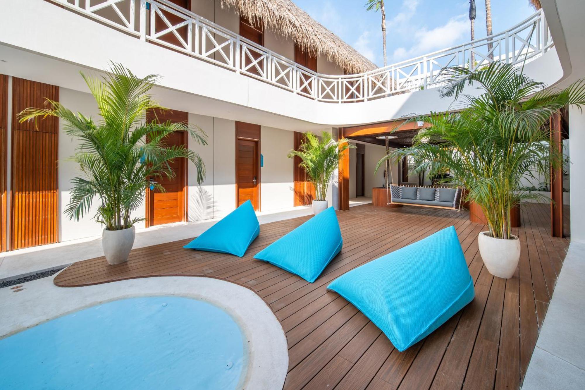 Ize By Lifestyleretreats Hotel