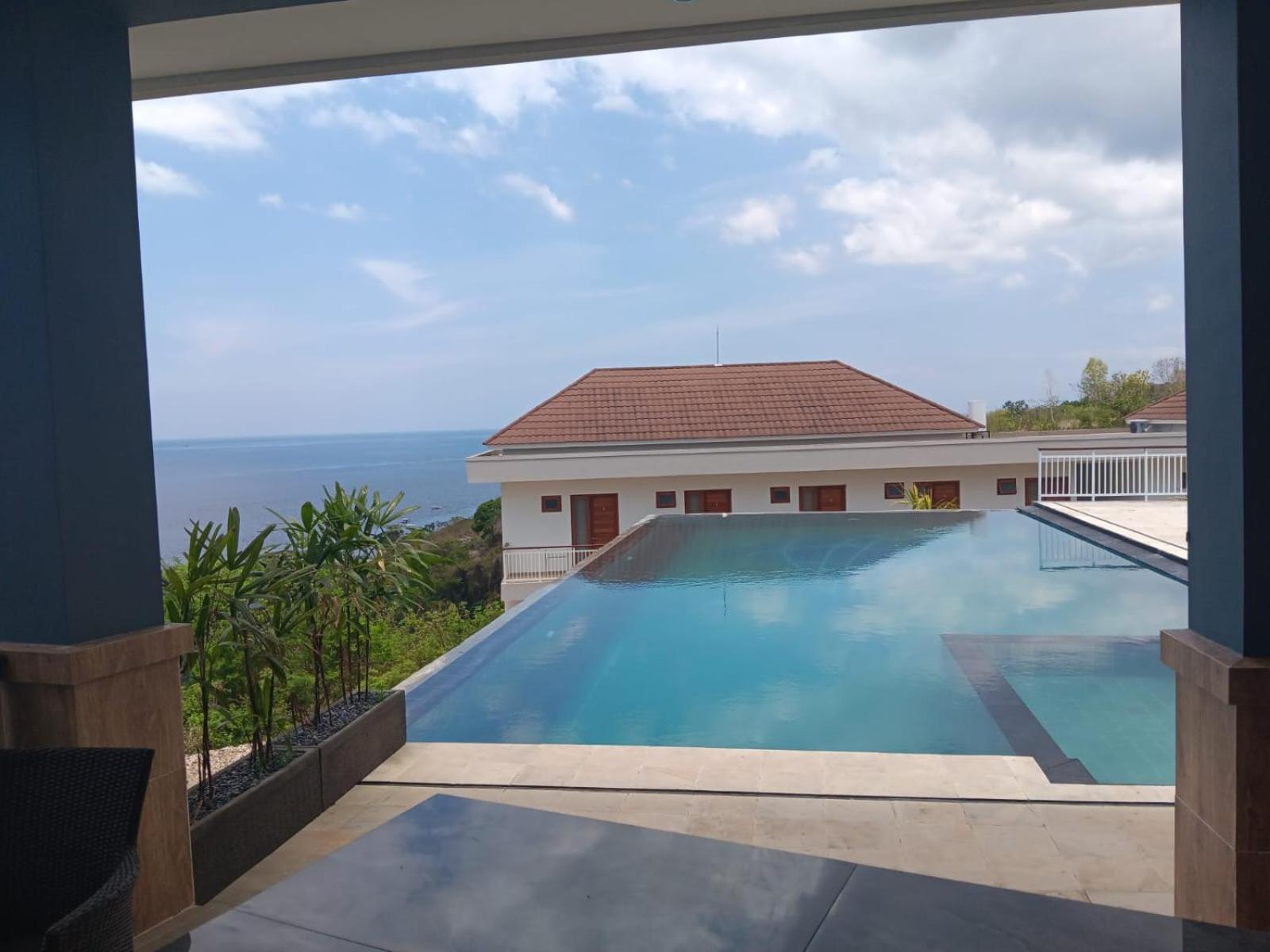Jukung Dive Bali Penida Resort Batununggul