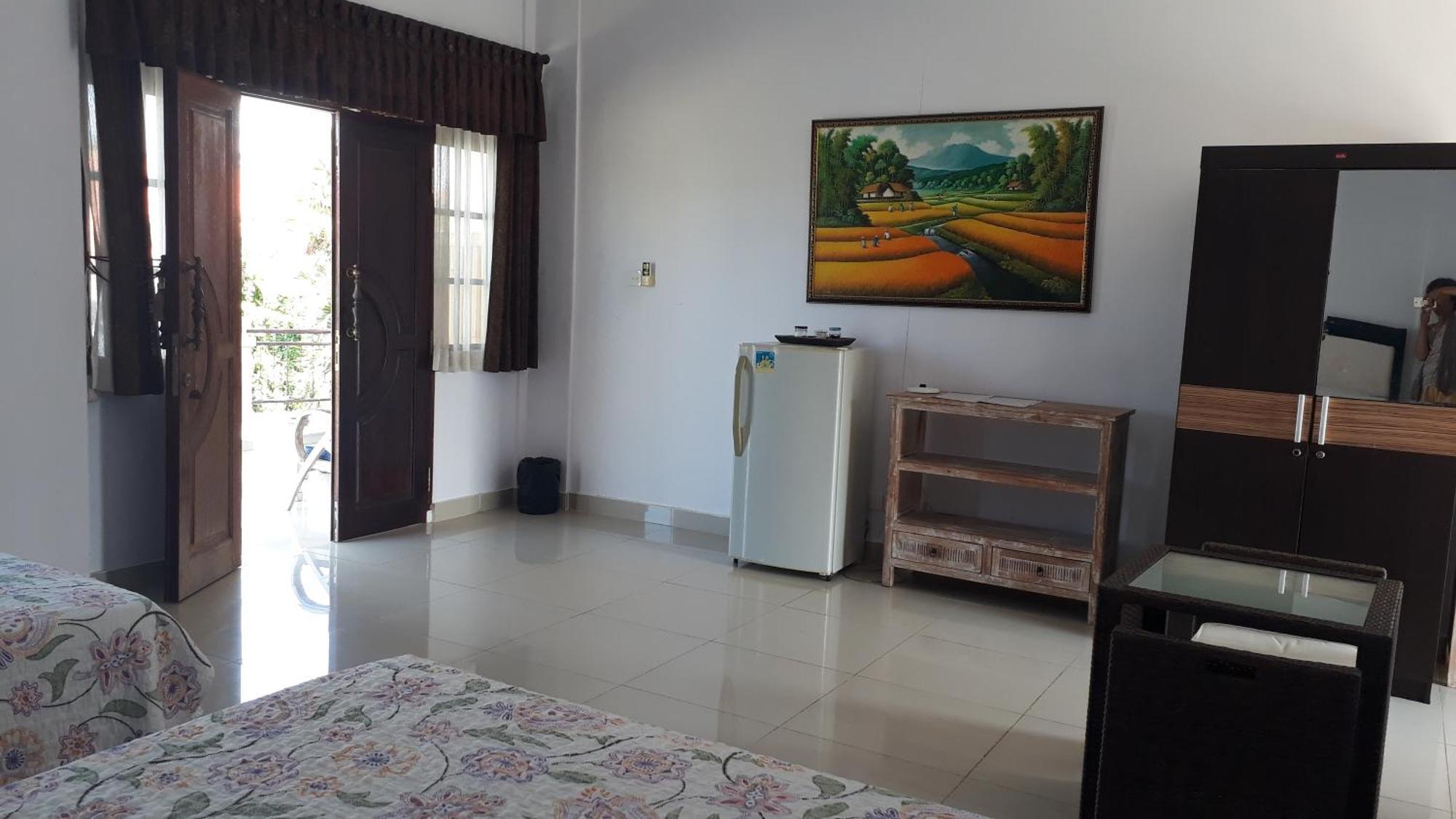 Merry's House Homestay *