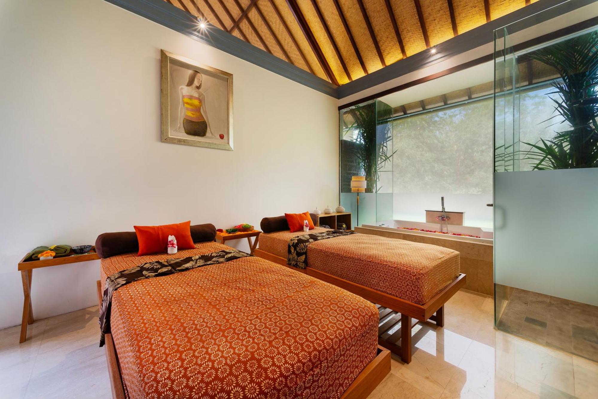 Adepa Villa *