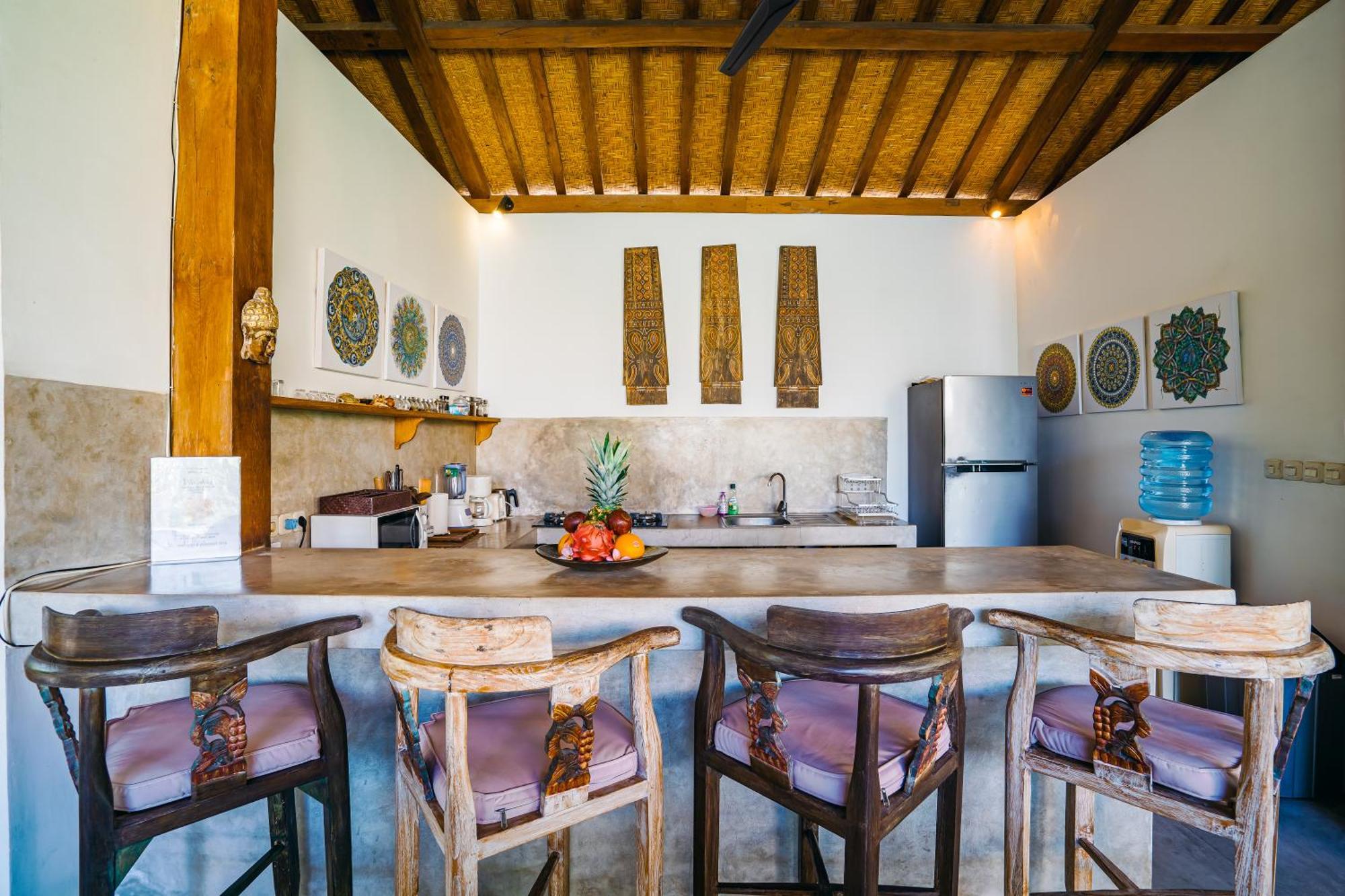 Niri - Beautiful 4br Teak Joglo In Oberoi Seminyak, A Tranquil Retreat * Seminyak (Bali)