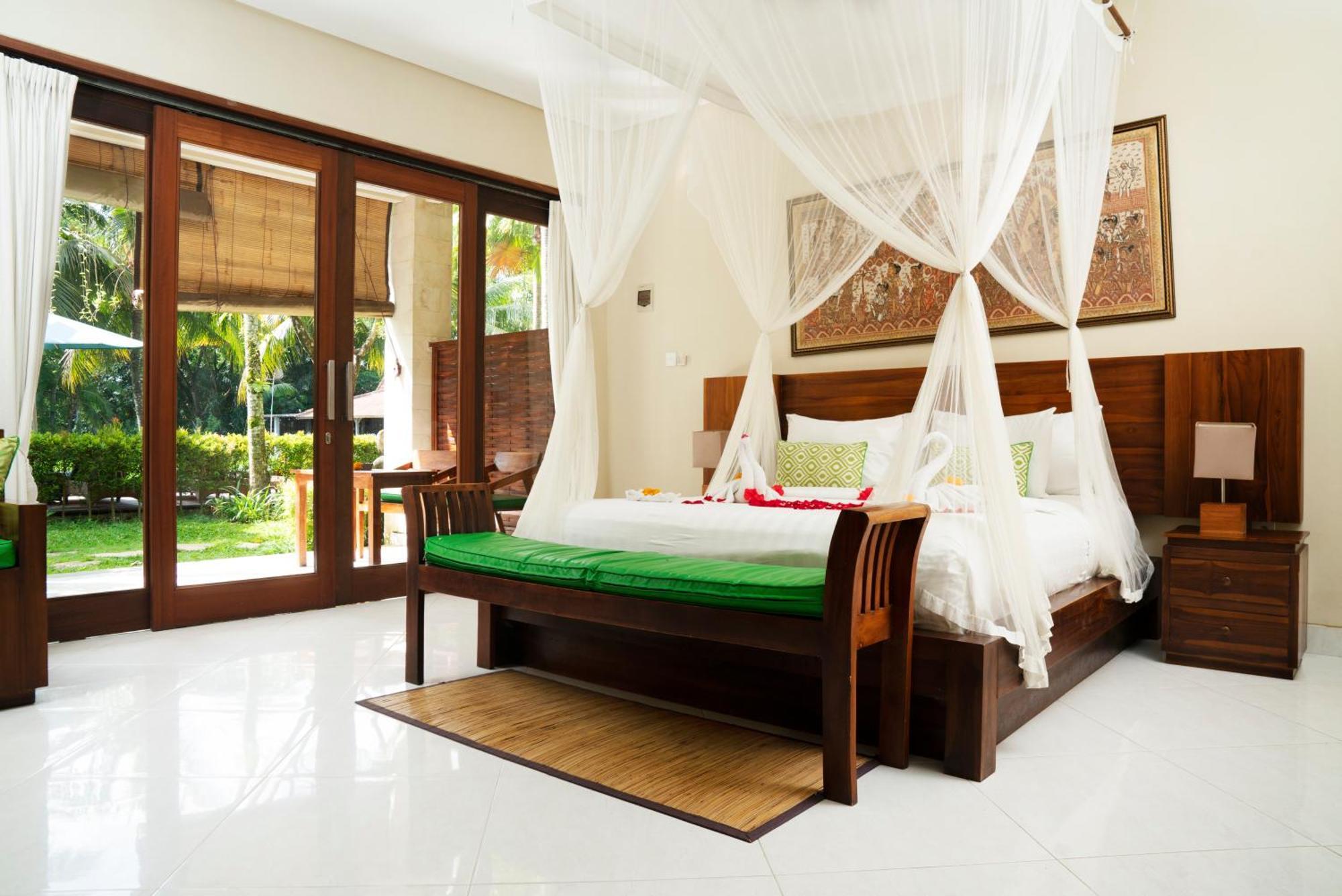 Tropical Garden
