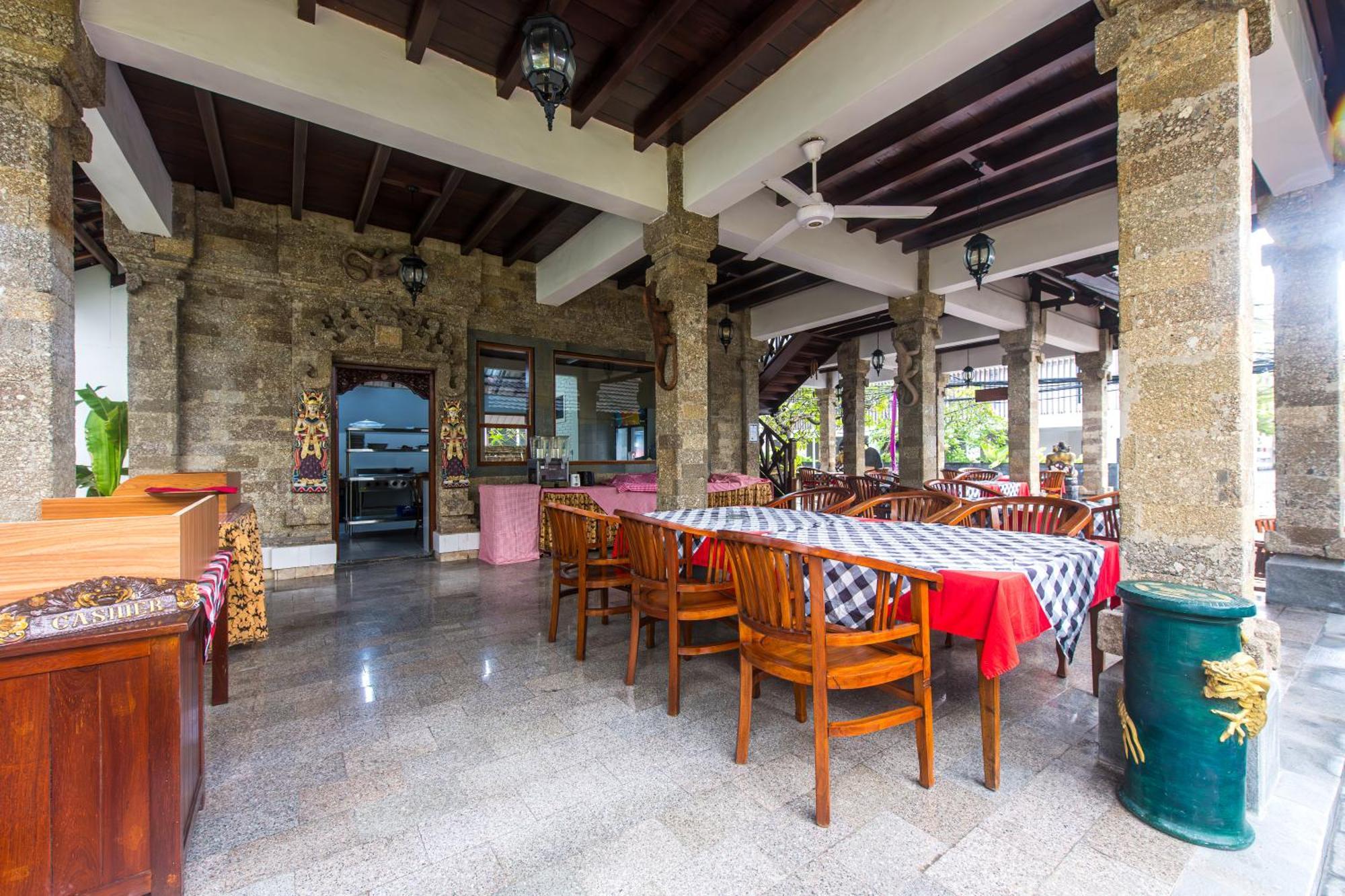 Hotel Sari Bunga Kuta Bali