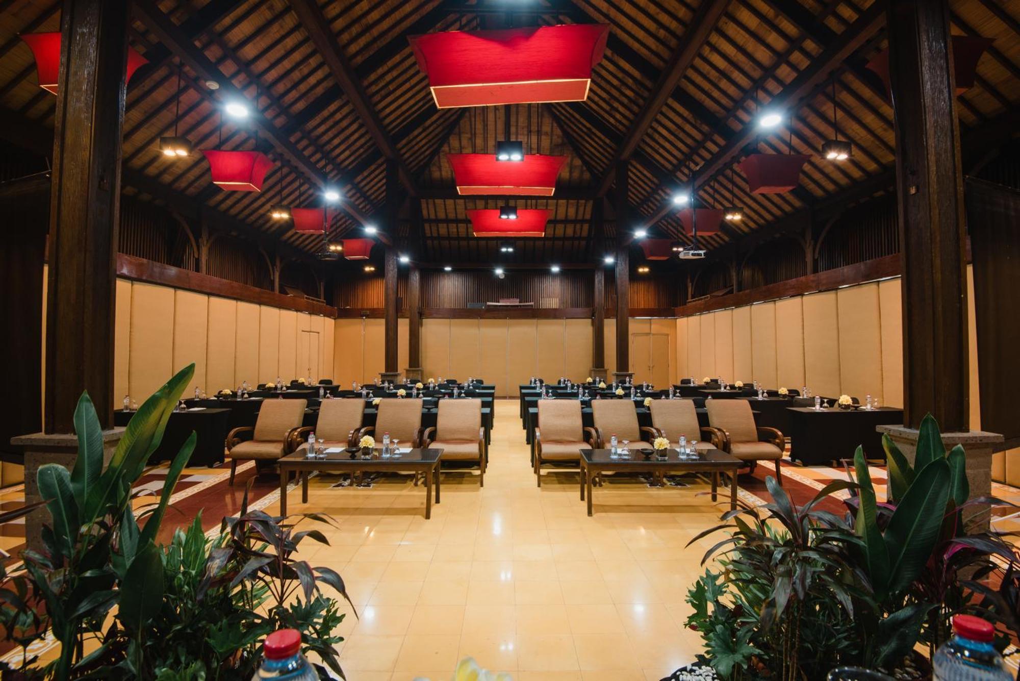 Ramayana And Kuta (Bali)