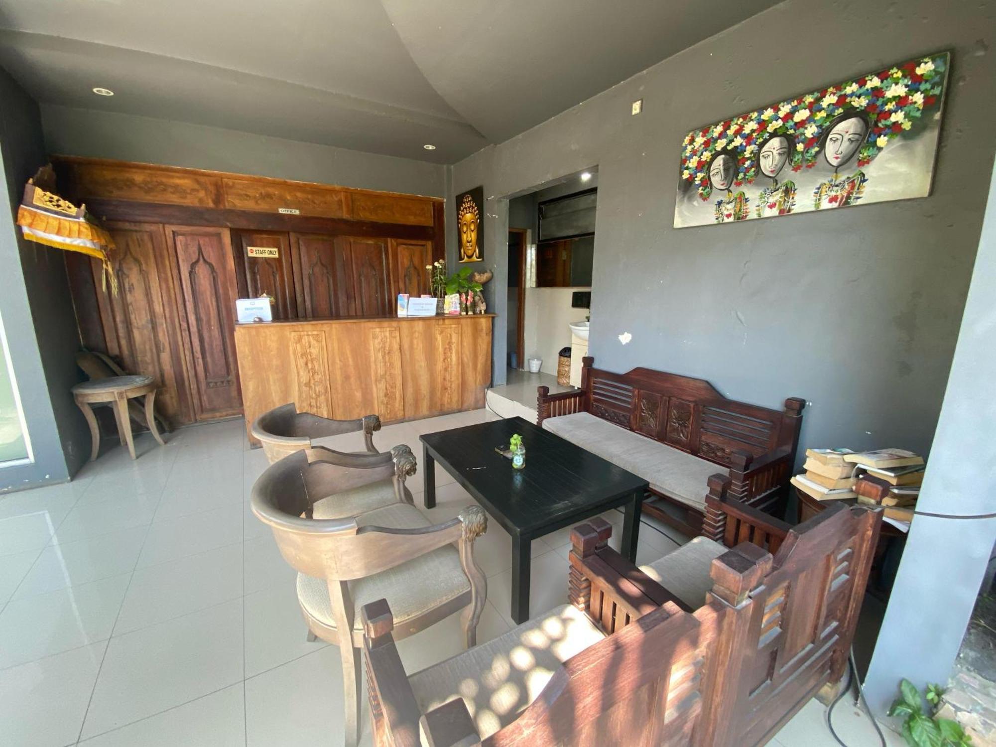 Hotel Ashana 3*