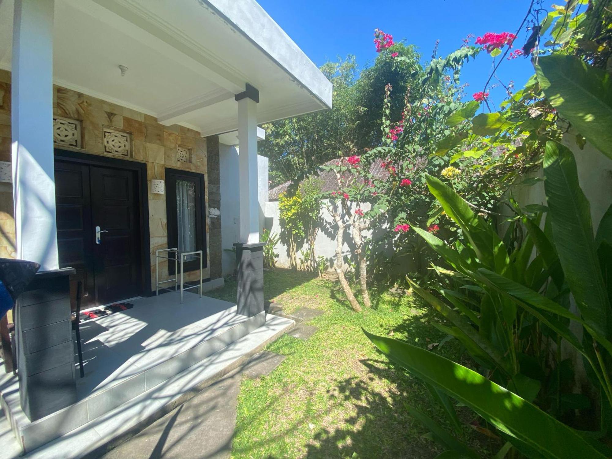 Ashana 3* Uluwatu (Bali)