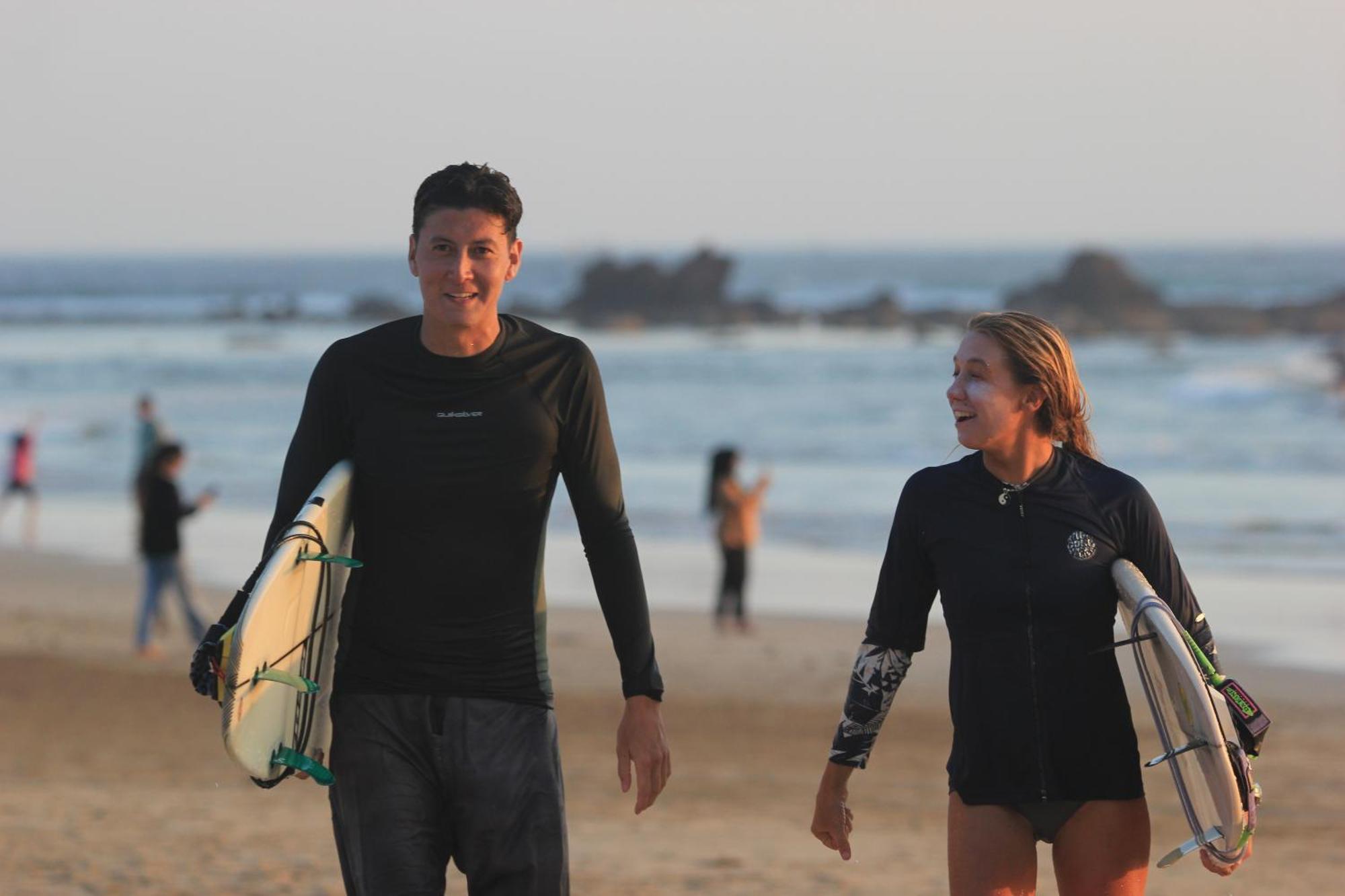 Ayolah Surf House &surf Camp *