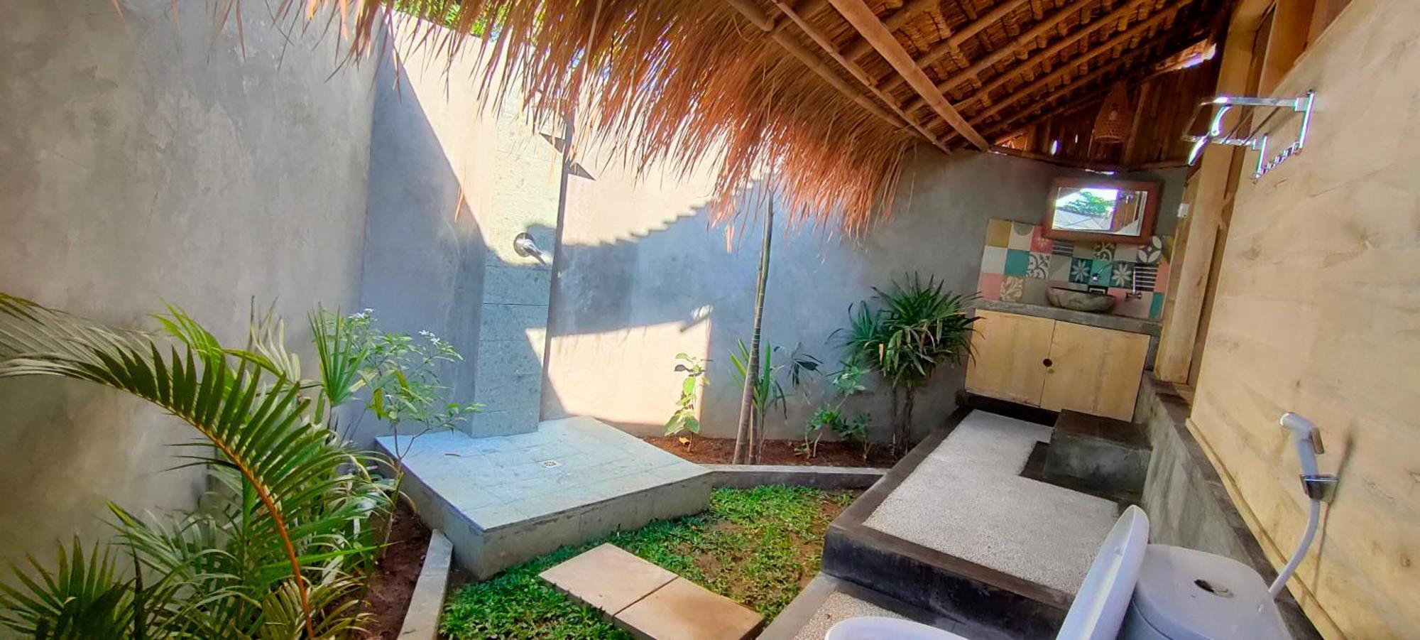 Yogi * Amed (Bali)