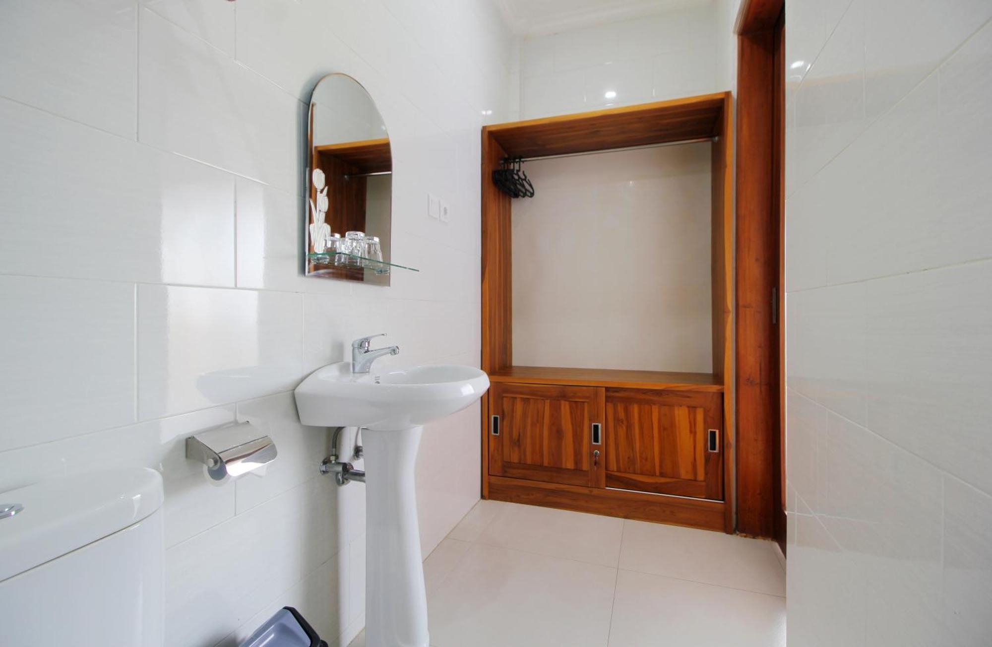 Hotel Rostika Sekumpul