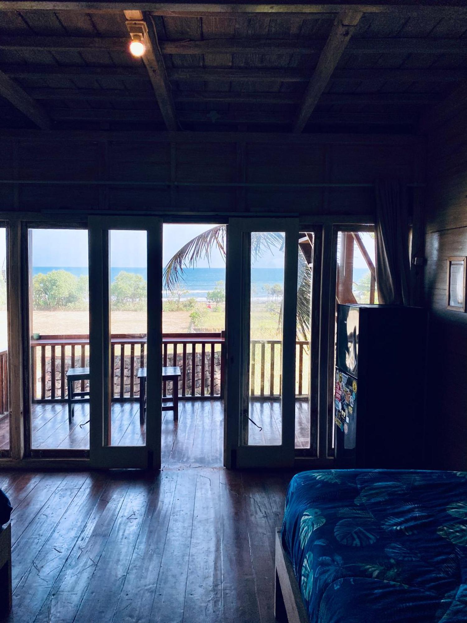 Guest house Dikaloha Surfschool And Airsatang