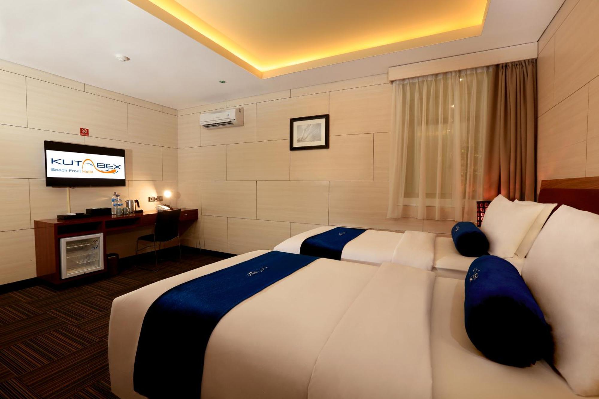 Kutabex Beachfront Hotel