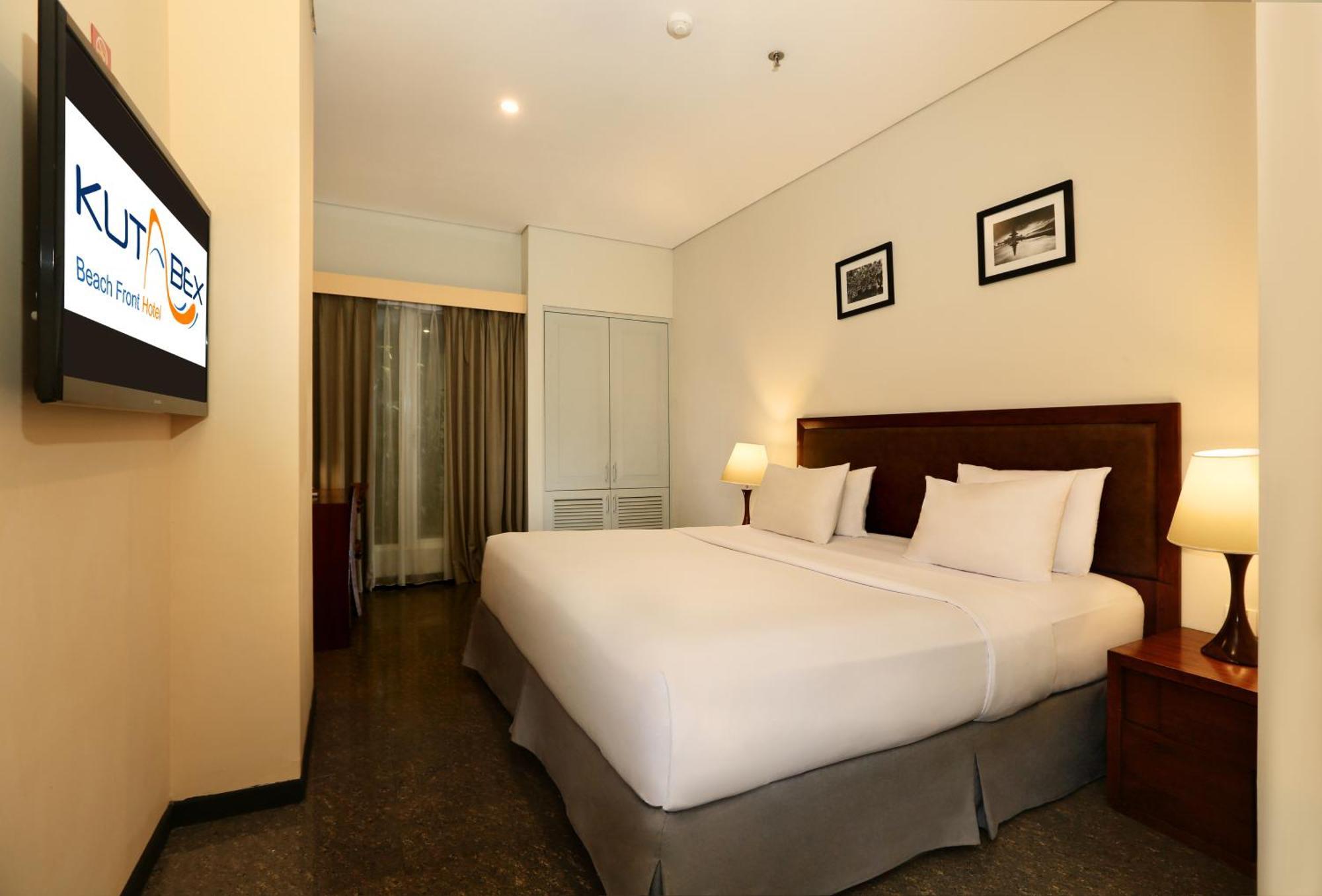 Hotel Kutabex Beachfront Hotel
