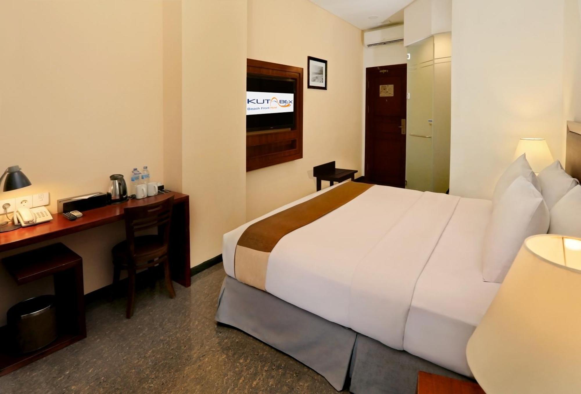Hotel Kutabex Beachfront Hotel