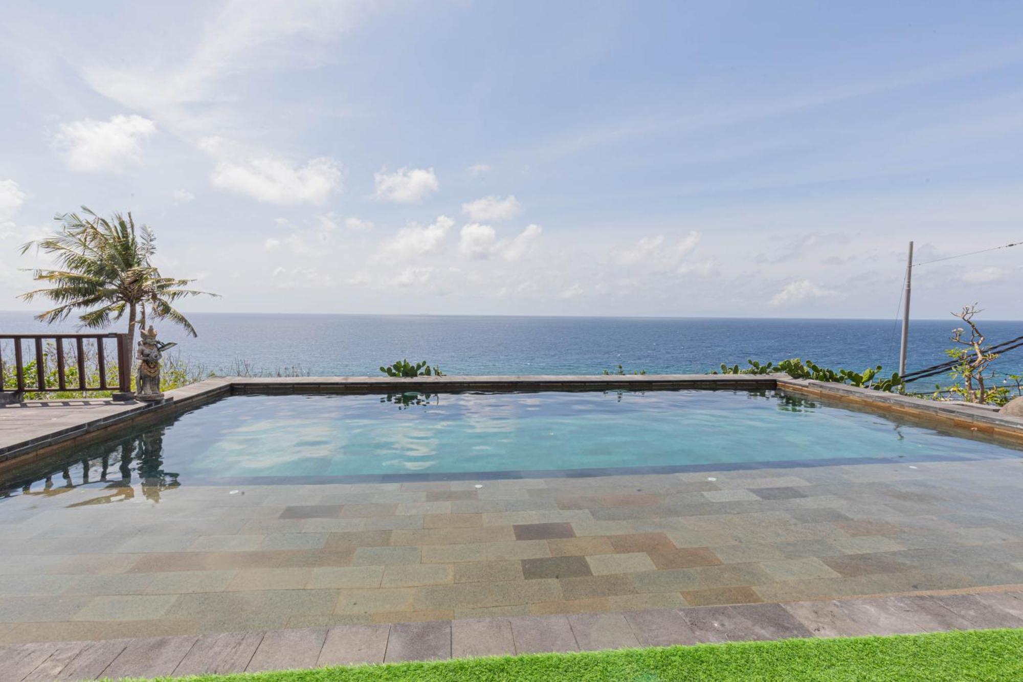 Manta With Sea View Guest house 2*