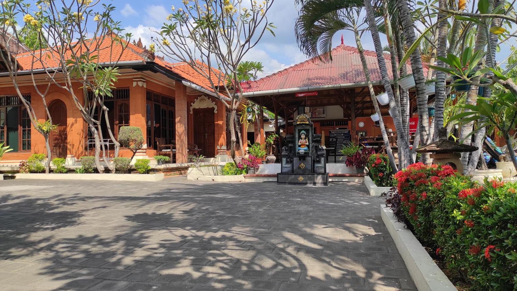 Keyani Holiday park 3*