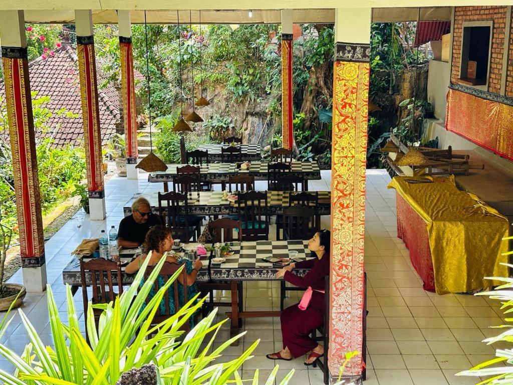 Wisata Grya Sari