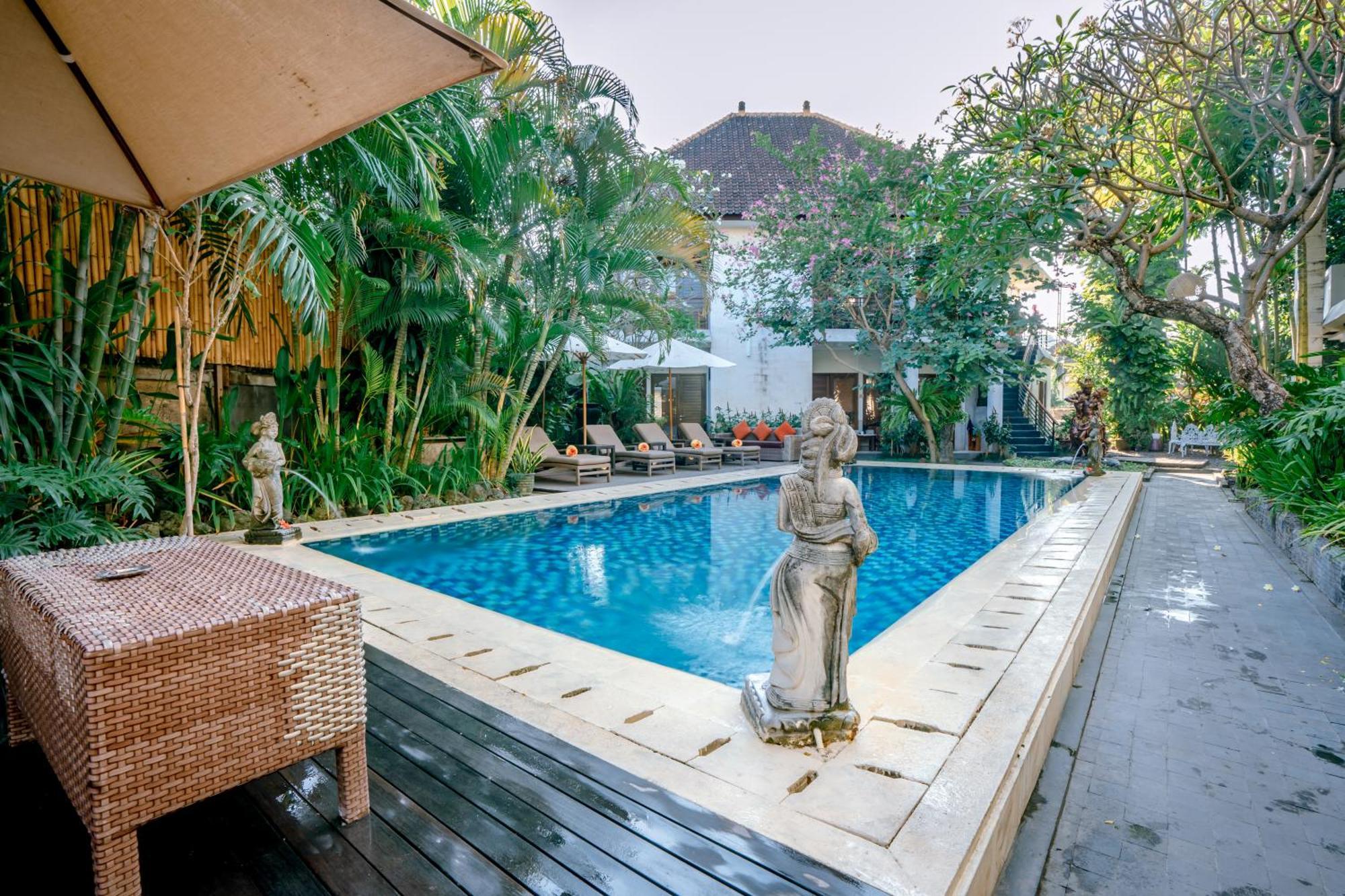Hotel Sari Kuta