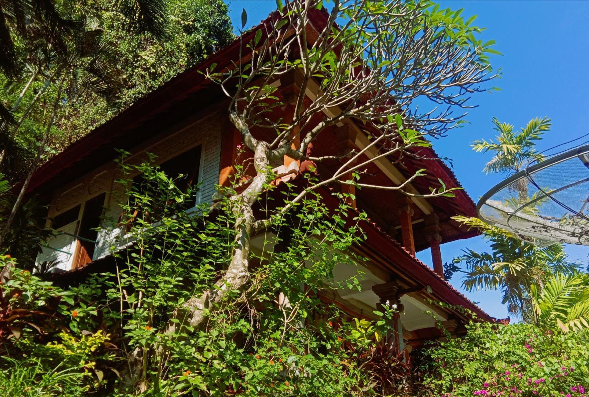 Wisata Grya Sari Guest house 2*