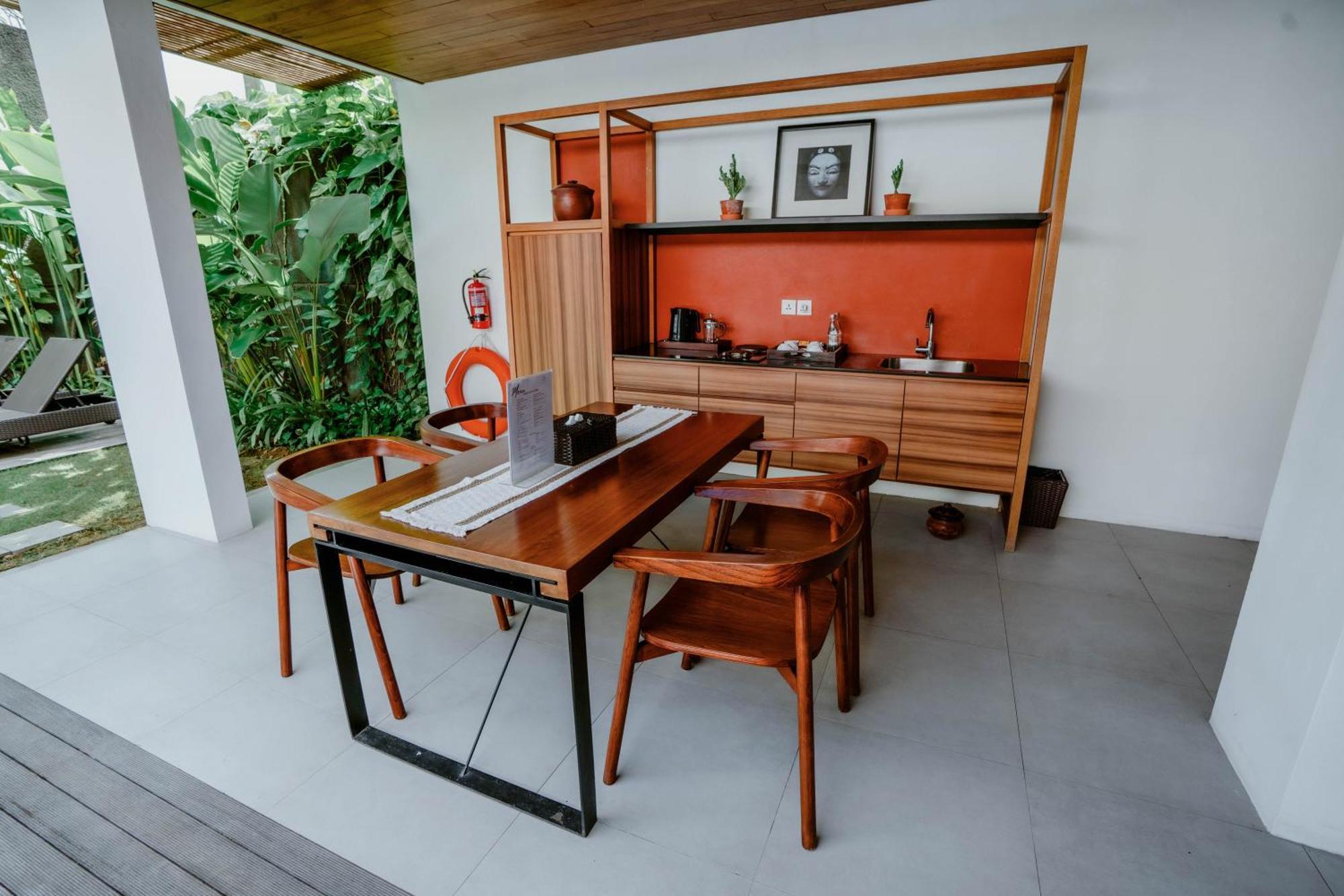 Abia Villa