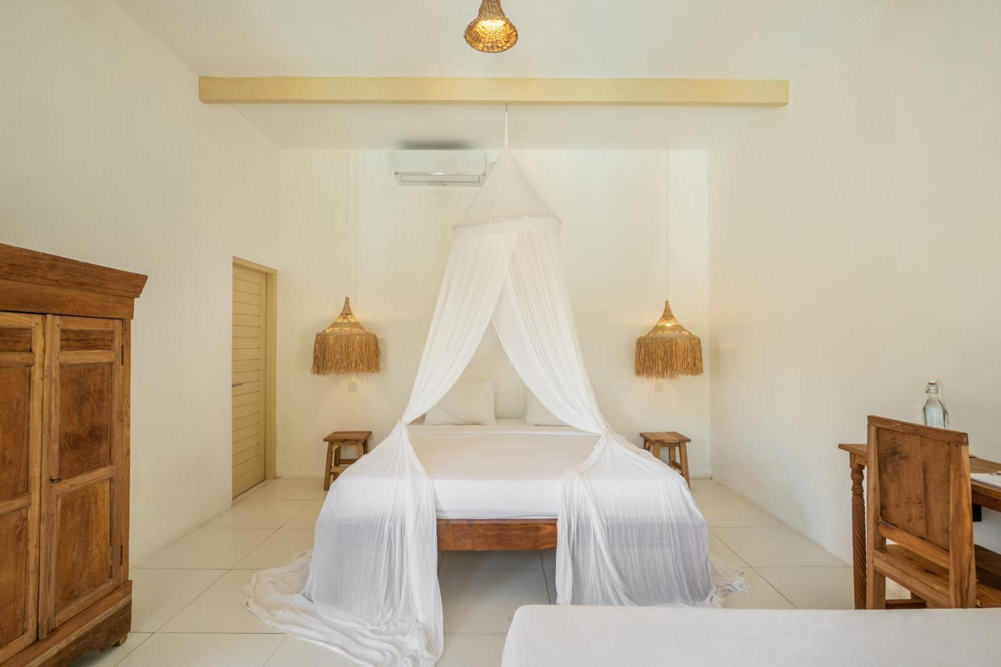 The Warm Sun - Bingin Hotel 3*