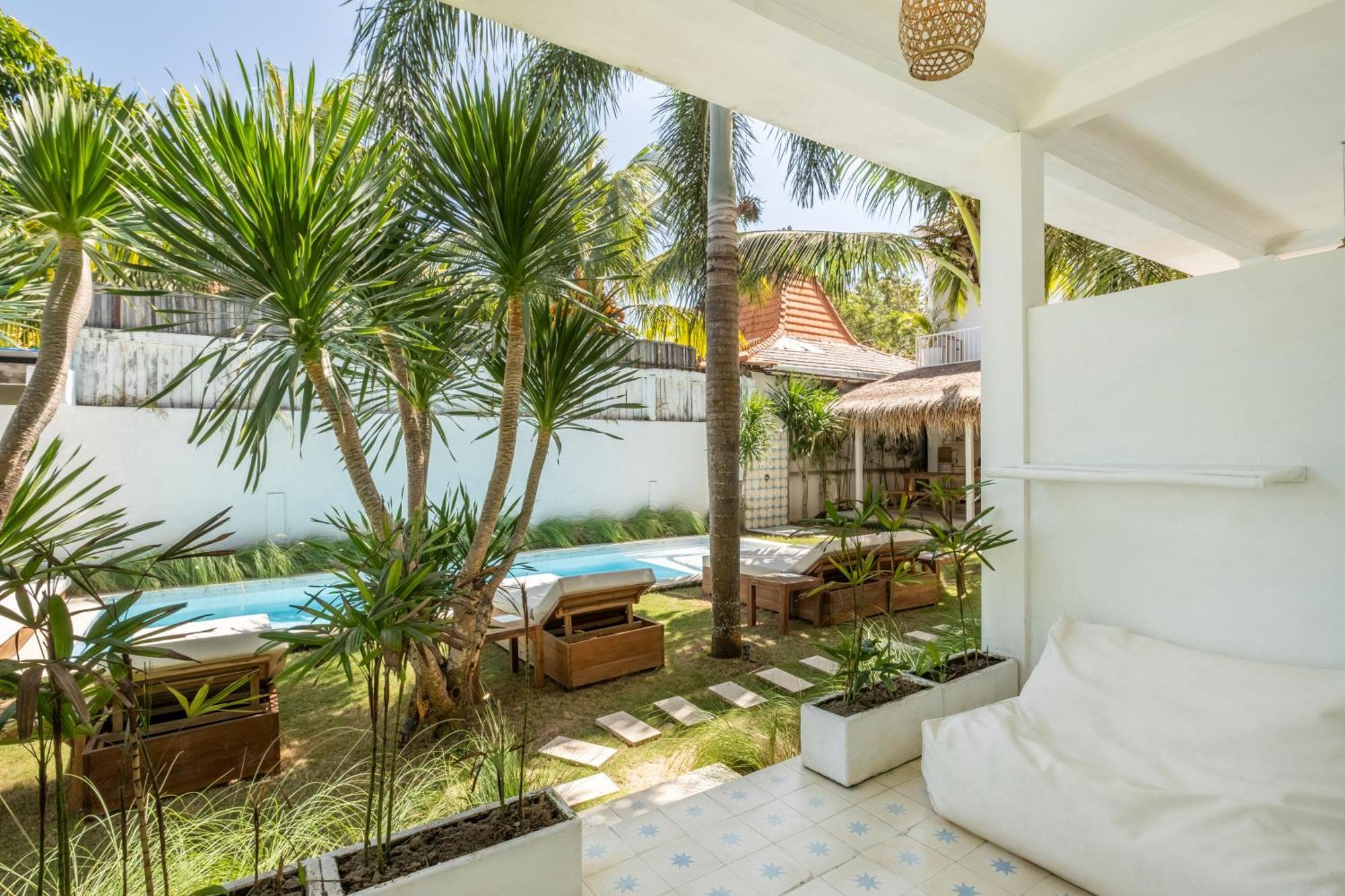 The Warm Sun - Bingin Hotel 3*