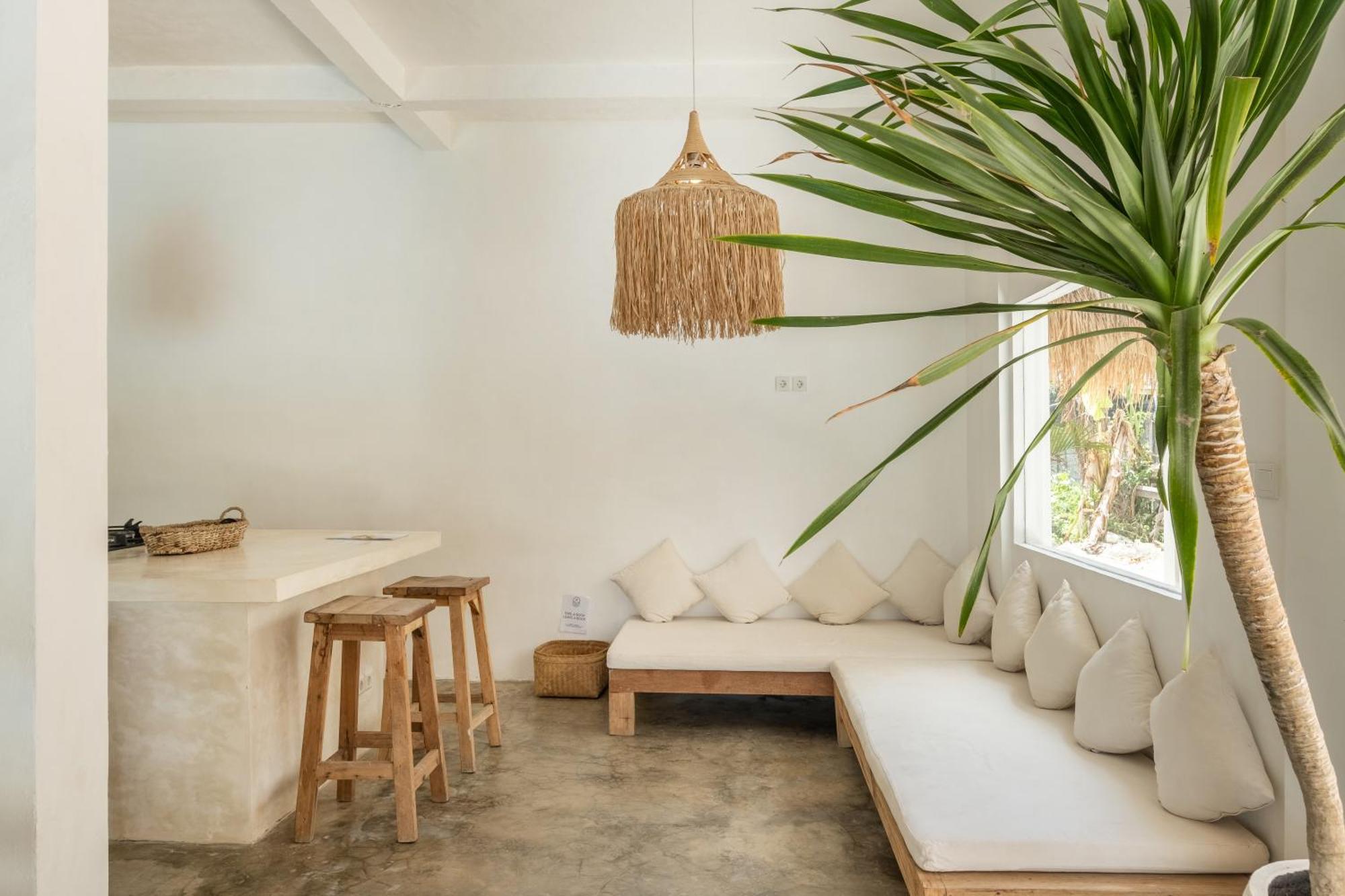 The Warm Sun - Bingin Hotel 3*