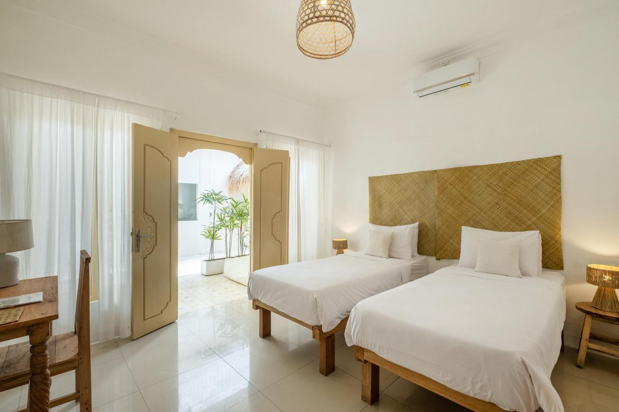 The Warm Sun - Bingin Hotel