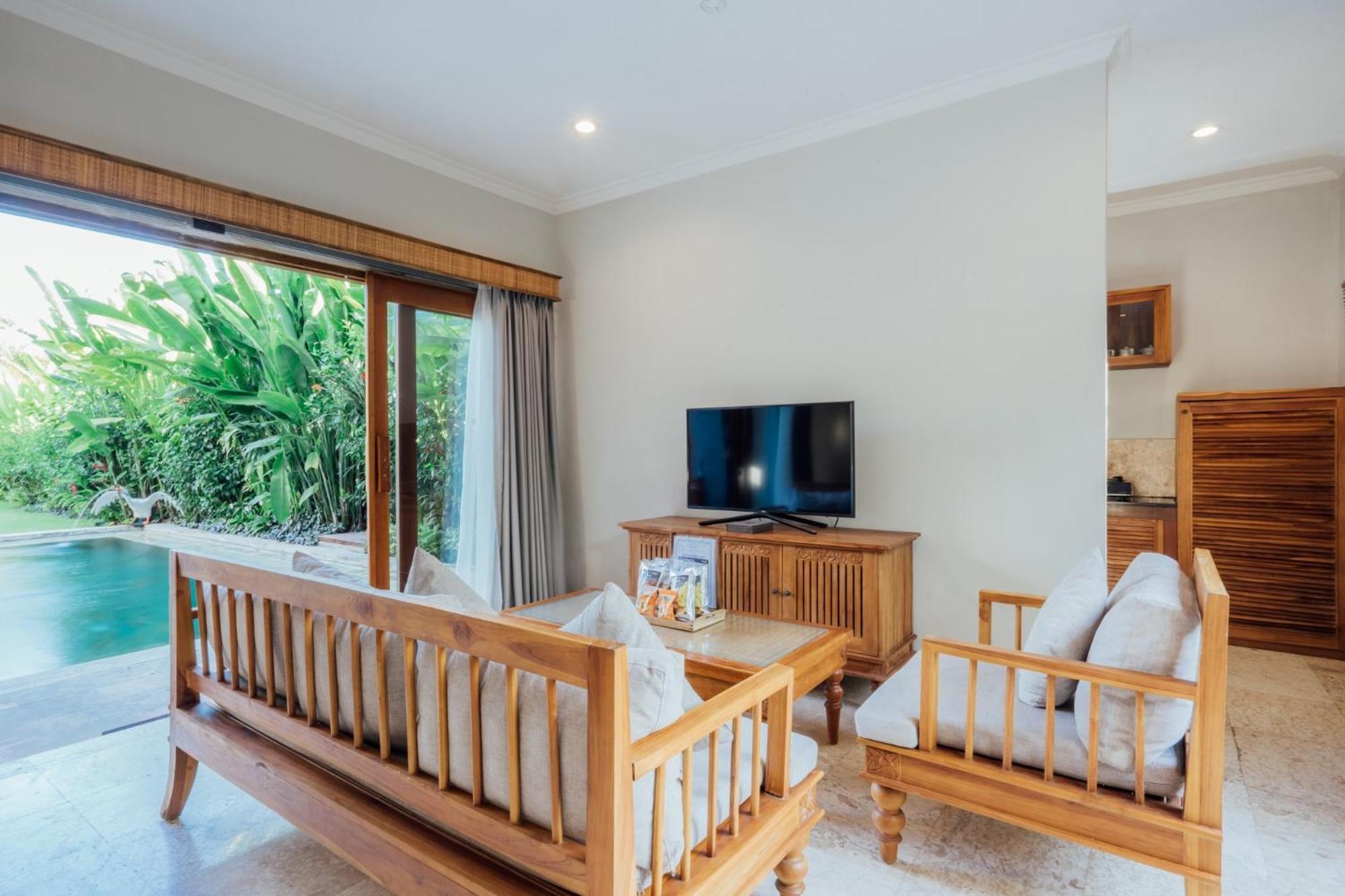 Desa Swan & Spa, Resort 4*