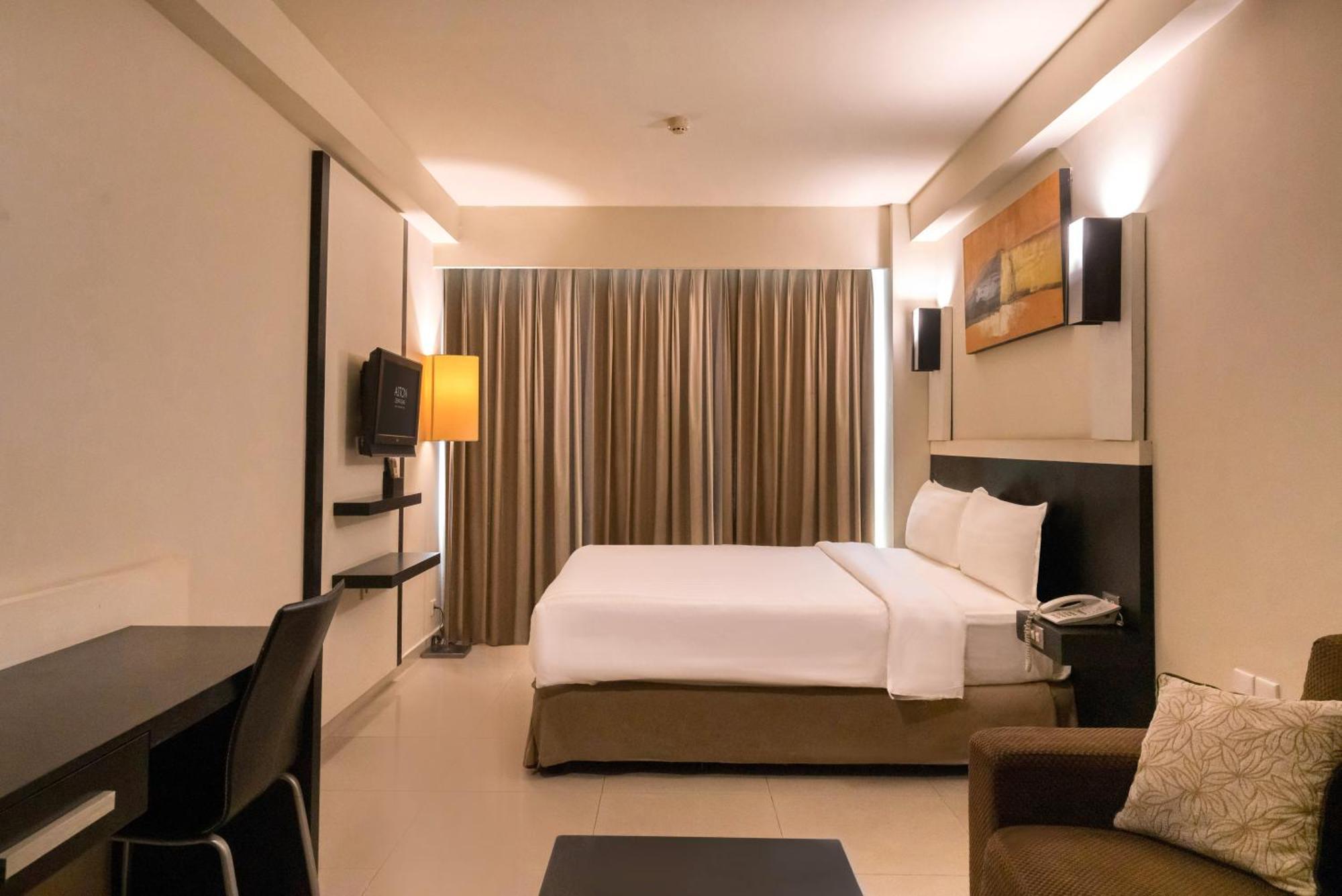 Aston & Convention Hotel 4*