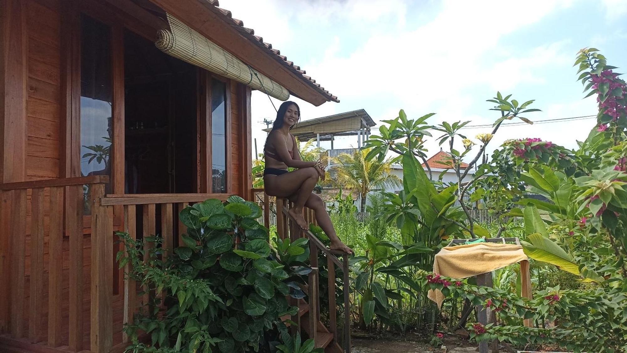 Ayolah Surf House &surf Camp