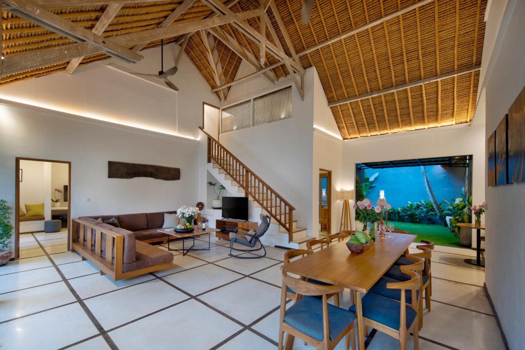 Big & Private 9 Bed, 9 Bath, Viola Villa, Pool, Location Seminyak (Bali)
