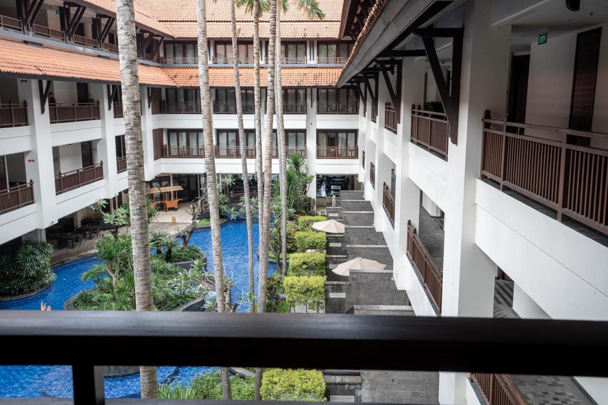Resort Bali Nusa Dua By Ihg 5*