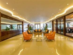 Hotel Kutabex Beachfront Hotel