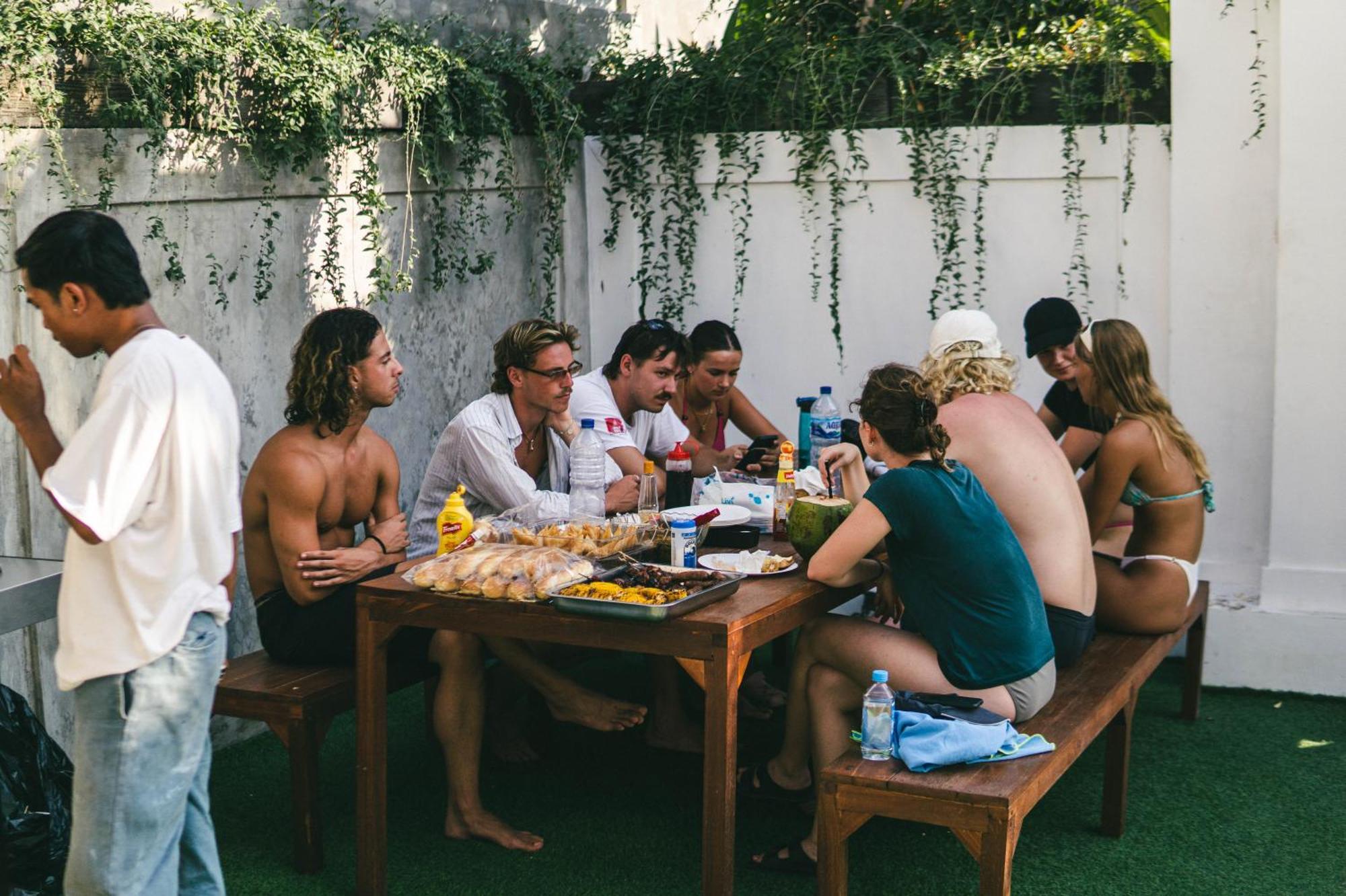 Zentiga Surf Hostel Canggu (Bali)