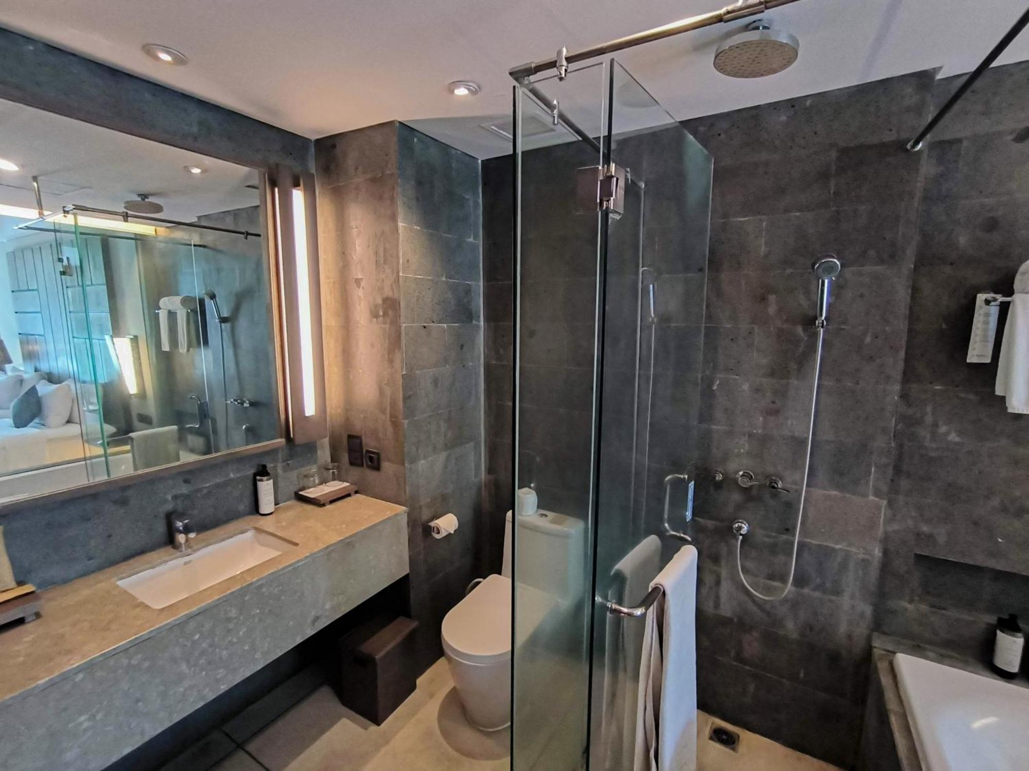 Wyndham Tamansari Jivva Resort Bali Resort 5*
