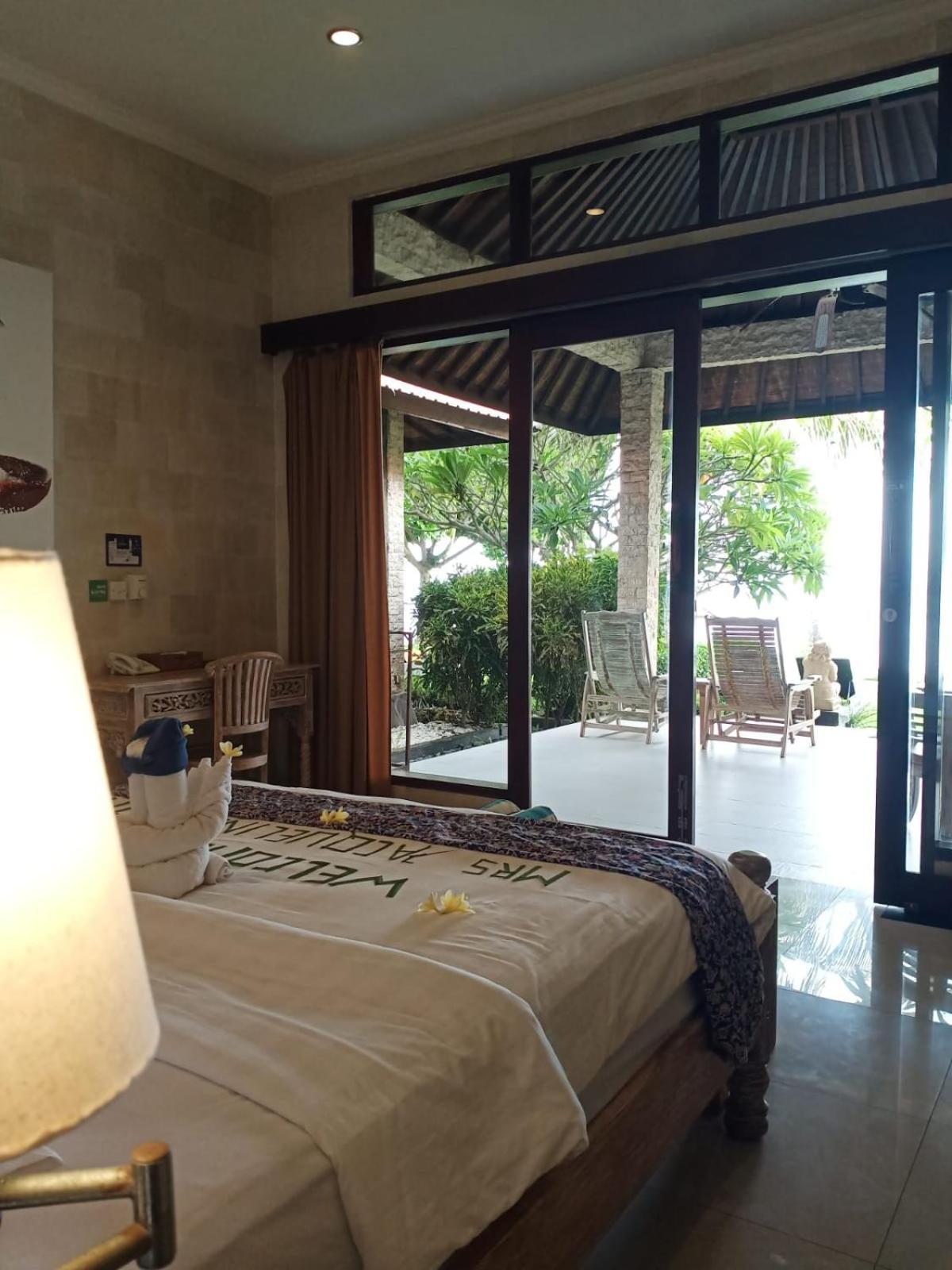 Resor Sea Breeze Candi Dasa (Bali)