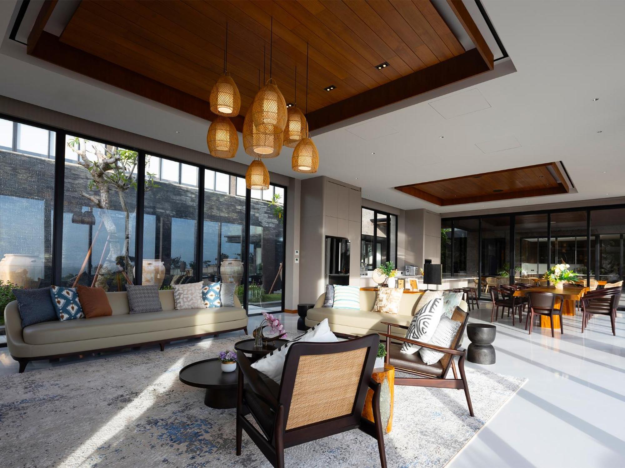 Bie By Elite Havens *