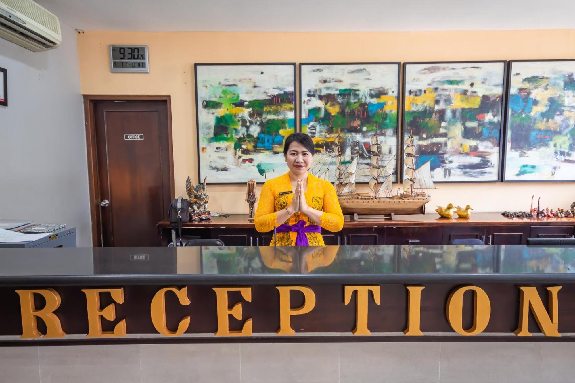 Grand Santhi Hotel 3*