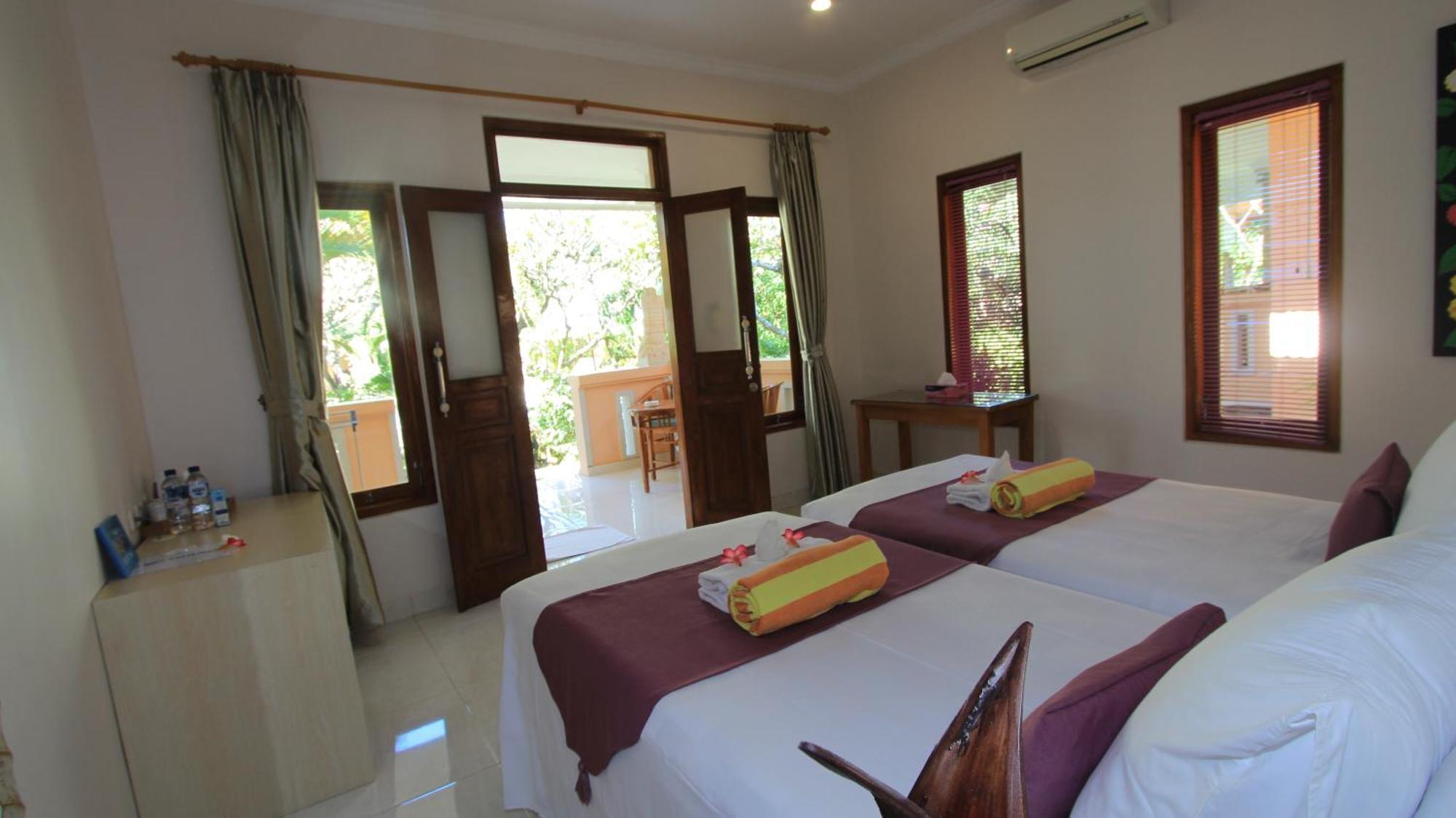 Holiday park Poinciana 3*