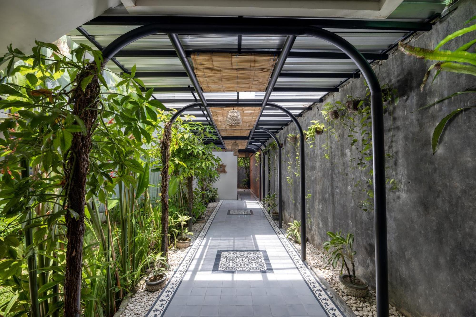 Taksu Hotel 4*