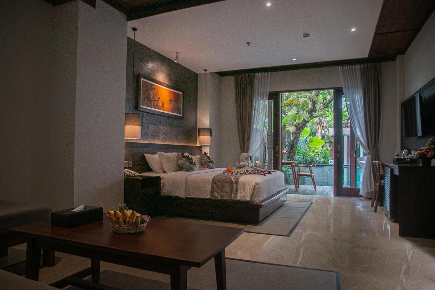 Djabu Seminyak 4*