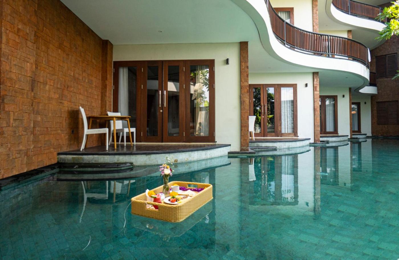 Djabu Seminyak Hotel