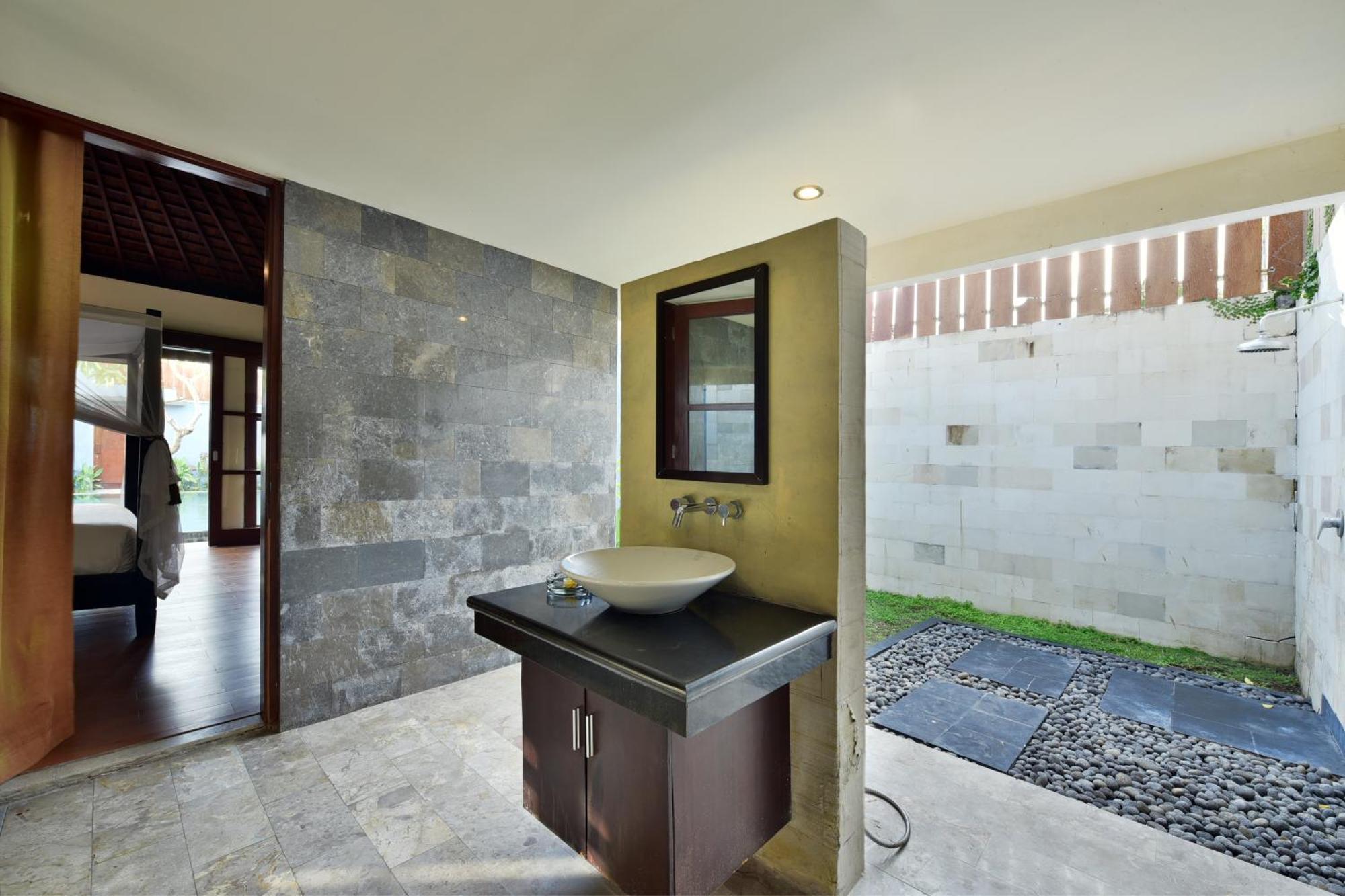 The Khayangan Dreams Umalas Villa *