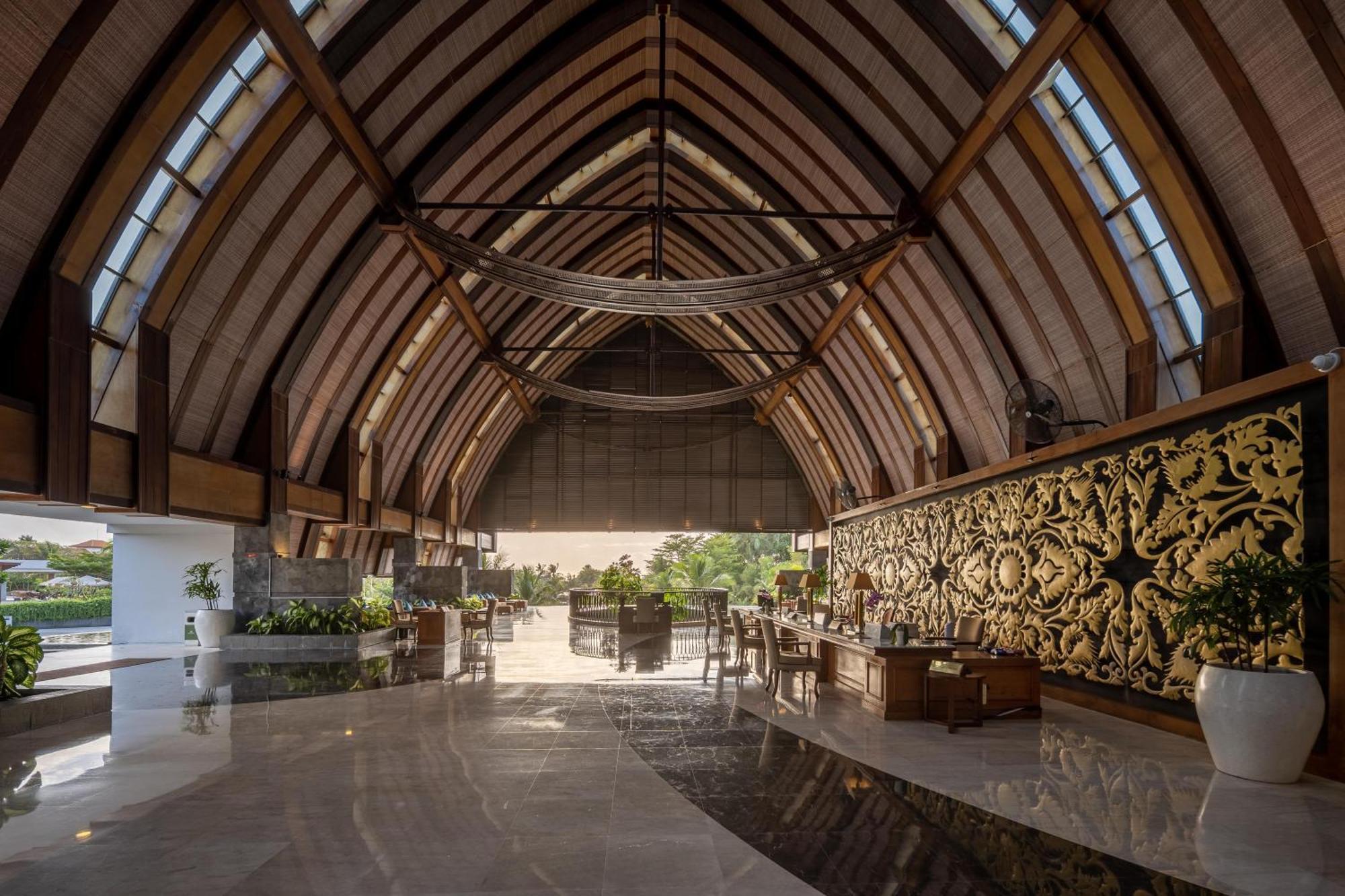Merusaka Nusa Dua Resort 5*