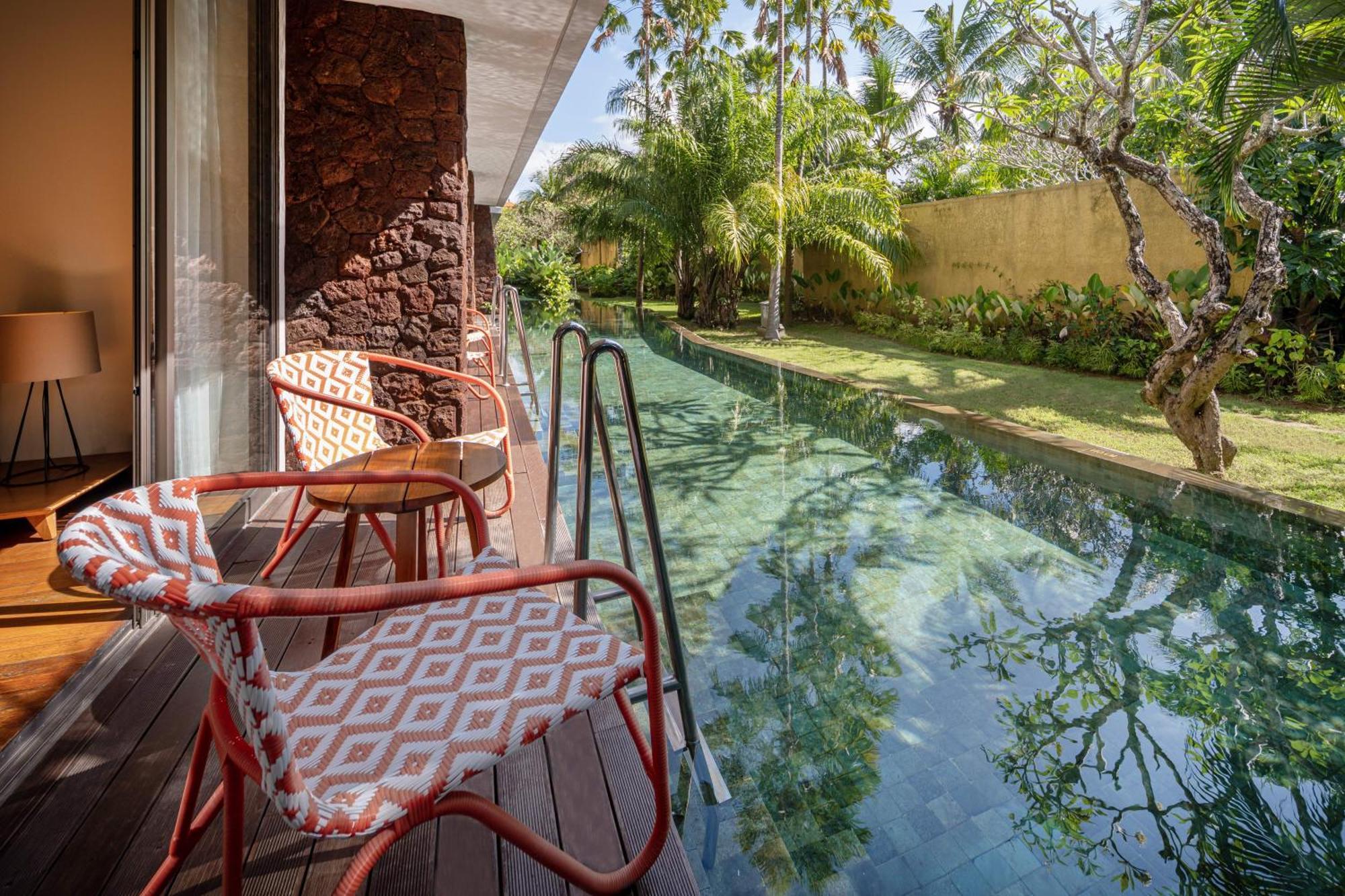 Resort Merusaka Nusa Dua 5*