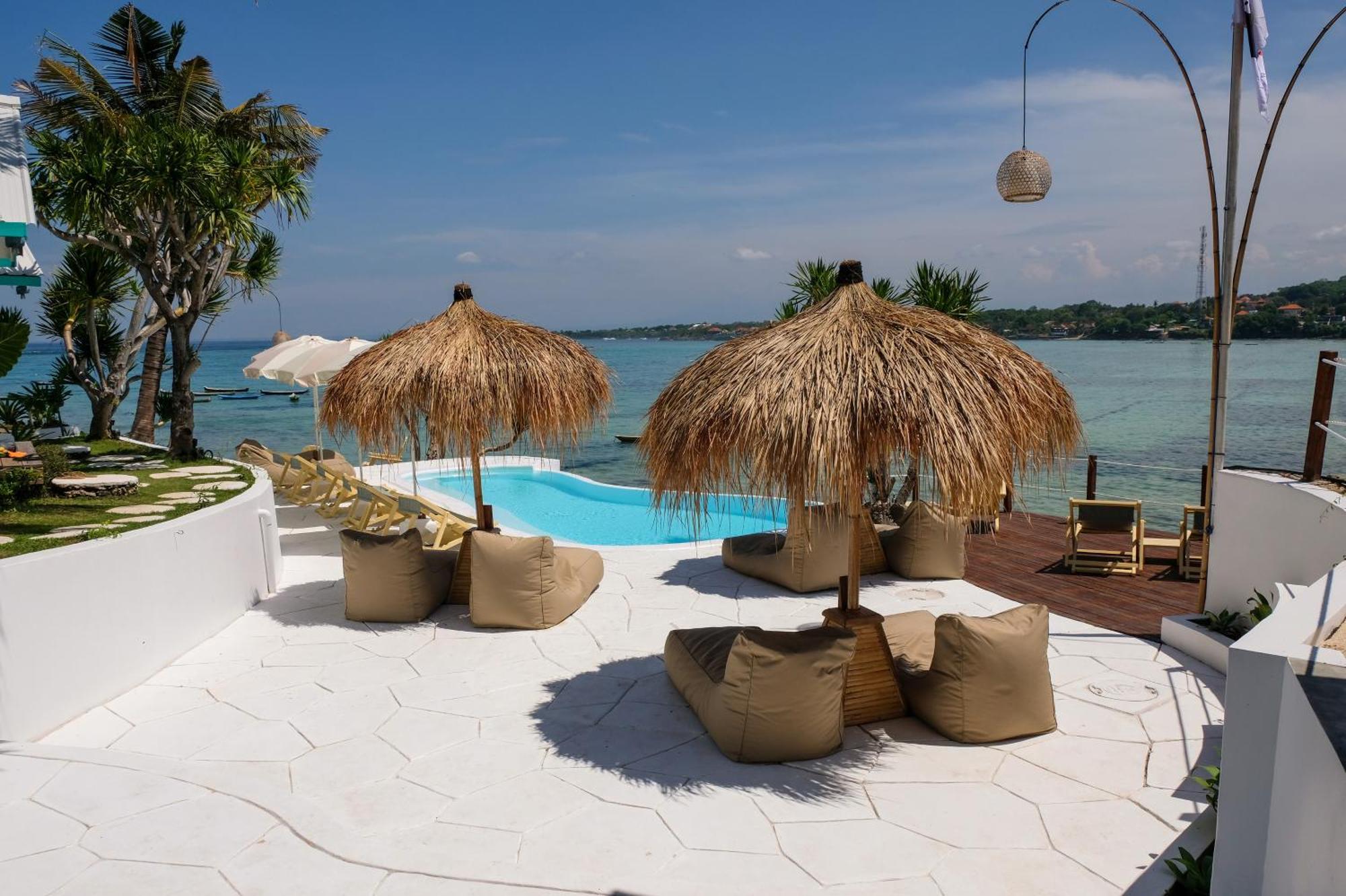 Le Pirate Club Nusa Ceningan 3*